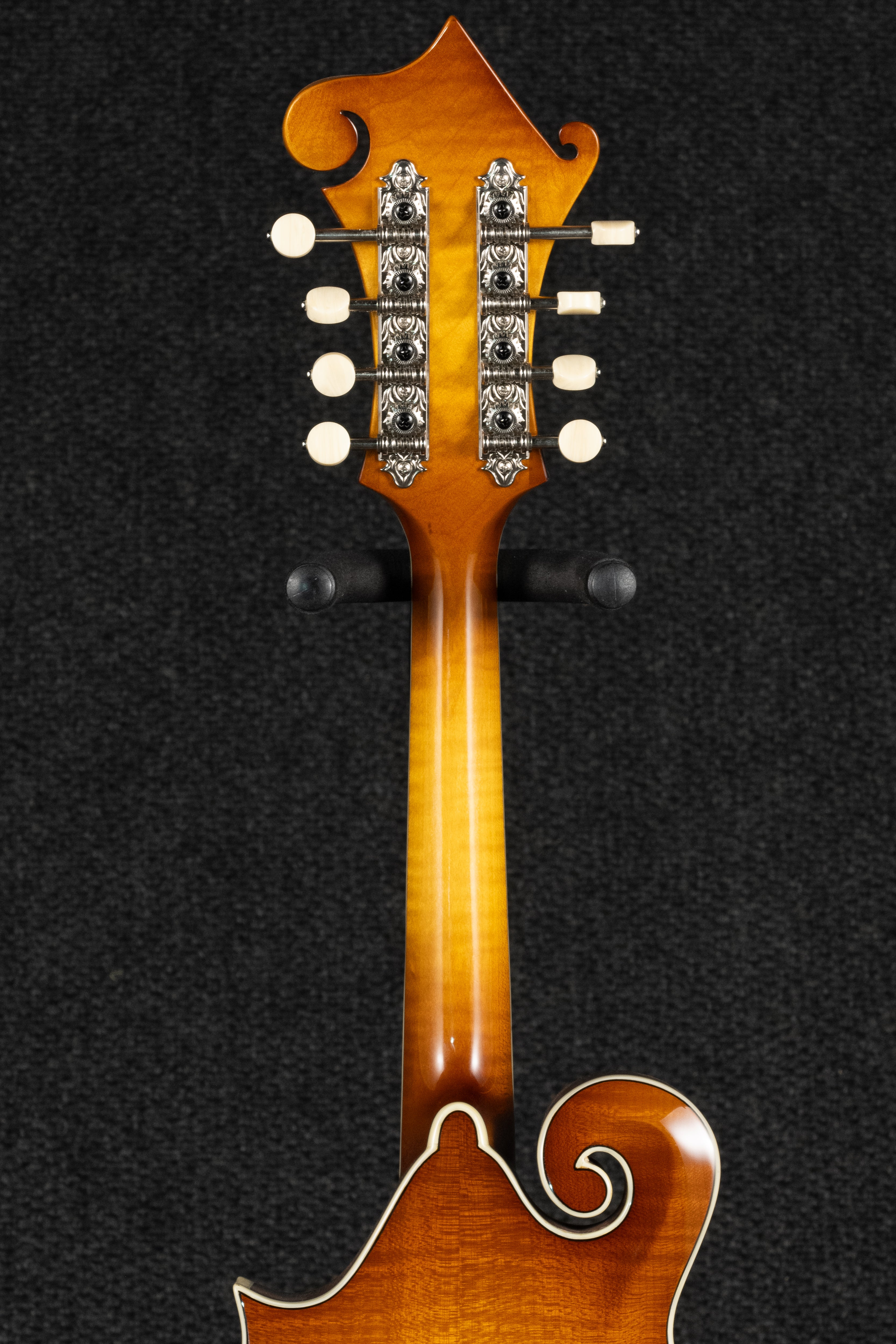 MD615-GB Gold Burst F Mandolin