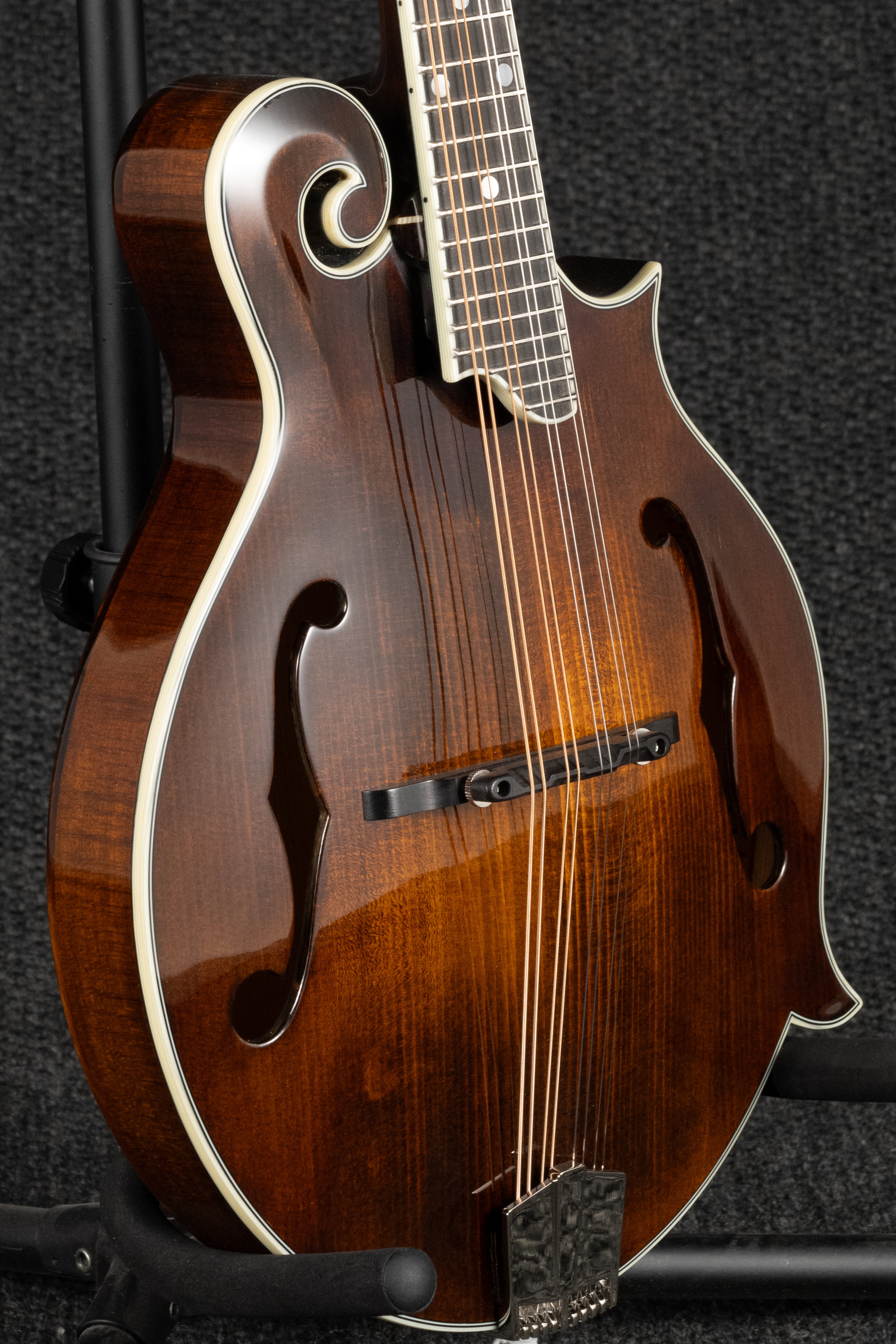 MD515 F-Style Mandolin