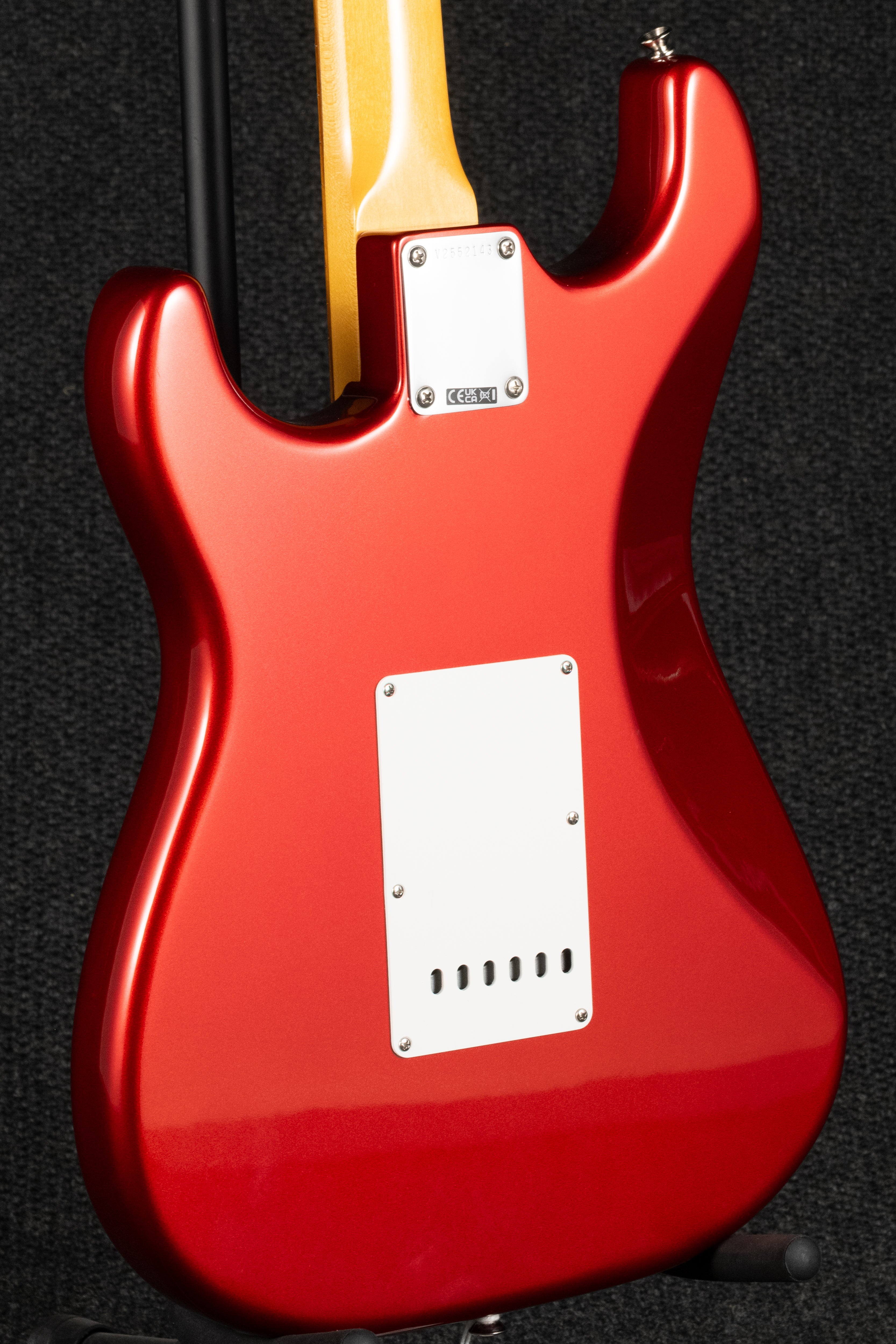 American Vintage II 1965 Stratocaster - Candy Apple Red