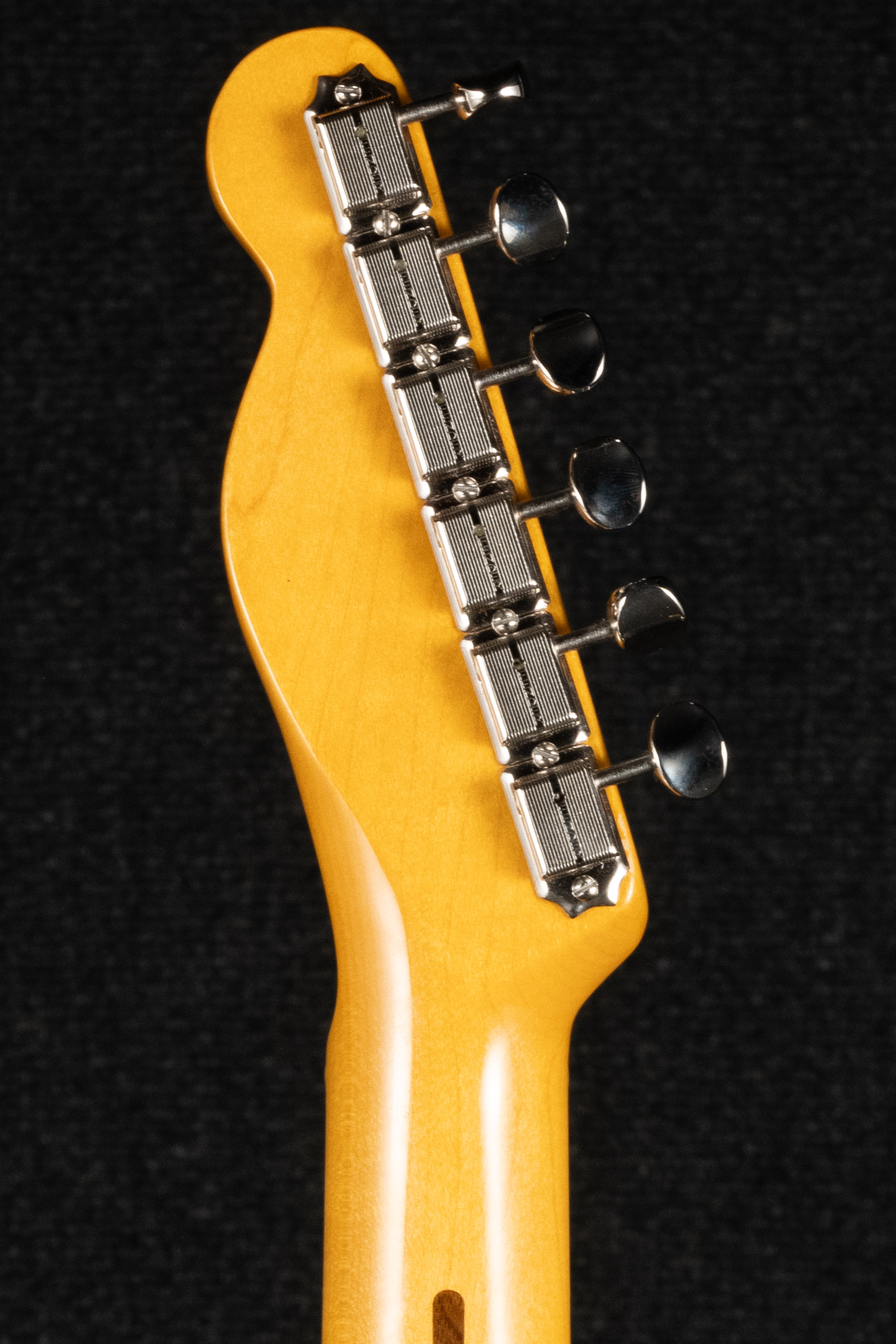 American Vintage II 1951 Telecaster - Butterscotch Blonde