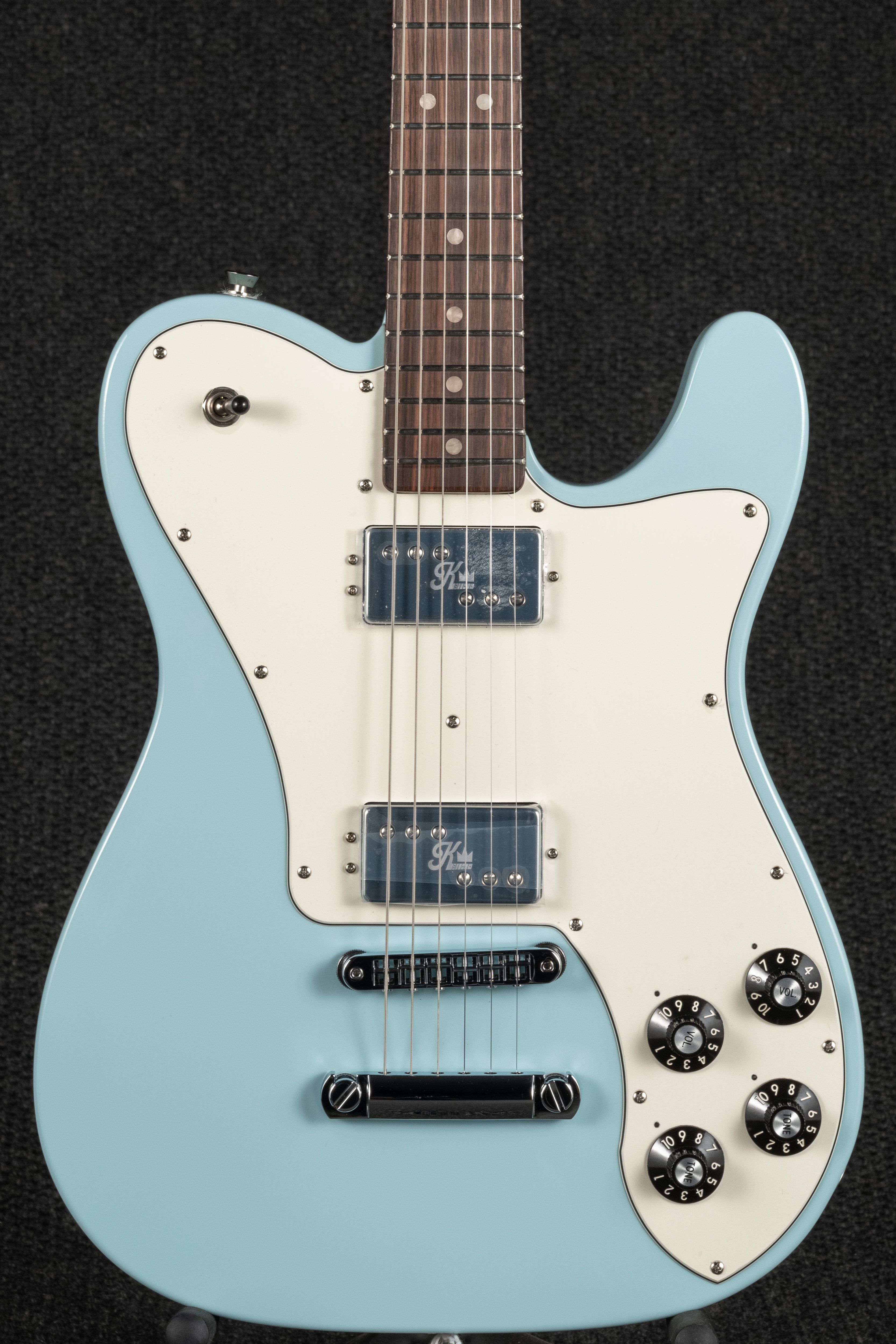 Kingfish Delta Day Tele Deluxe - Daphne Blue