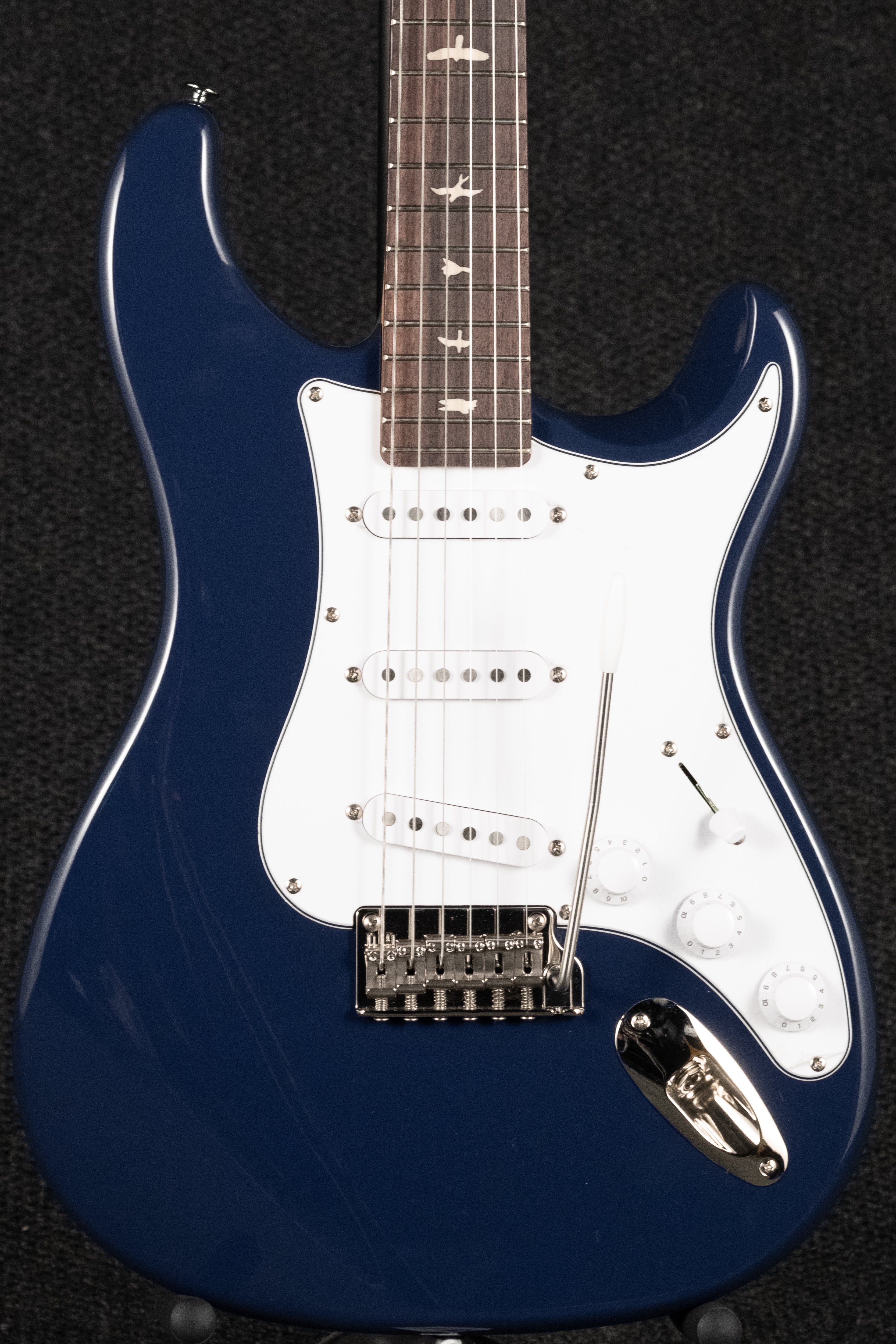 SE Silver Sky Trad Blue