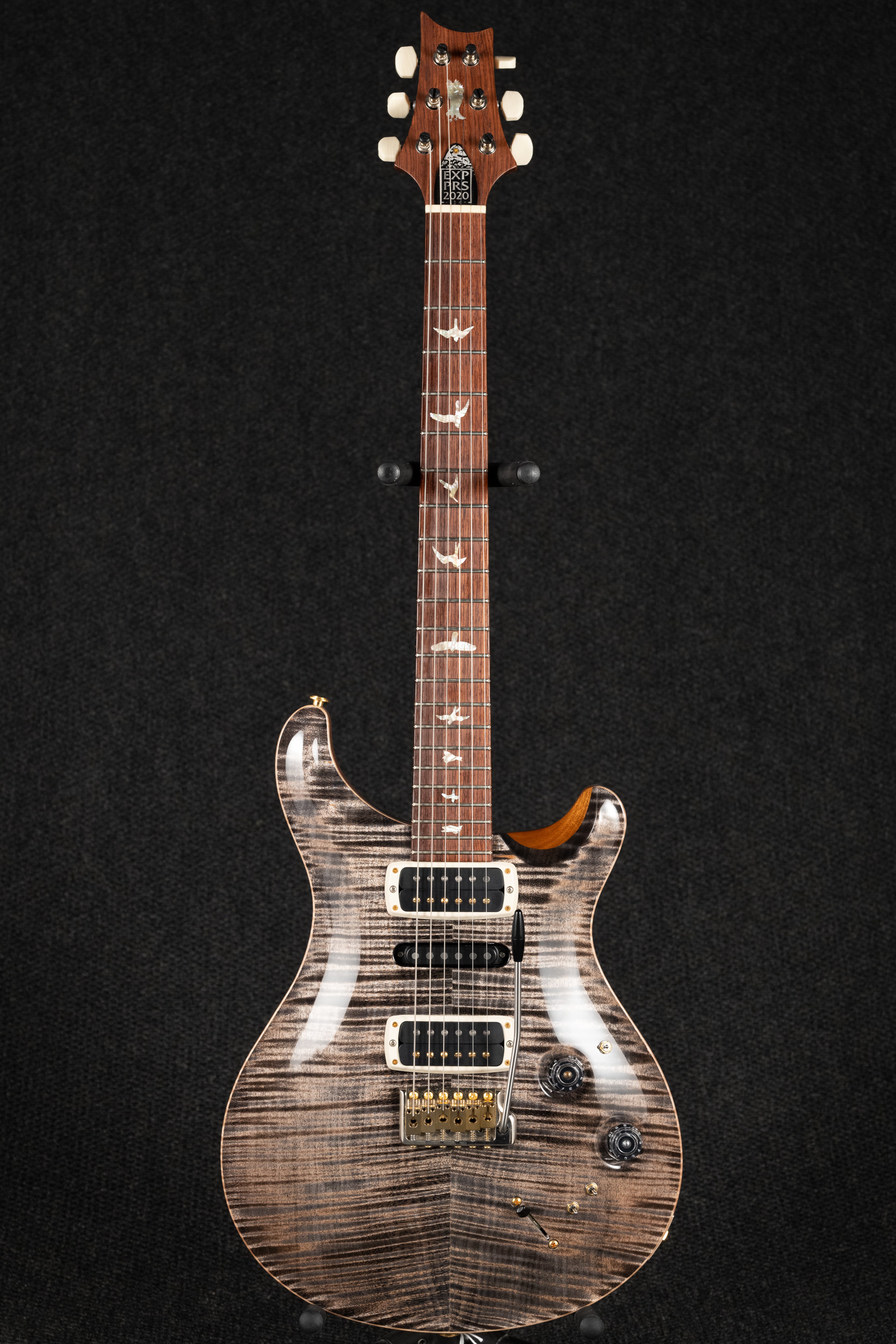 Eagle V "Experience 2020" Model - Charcoal