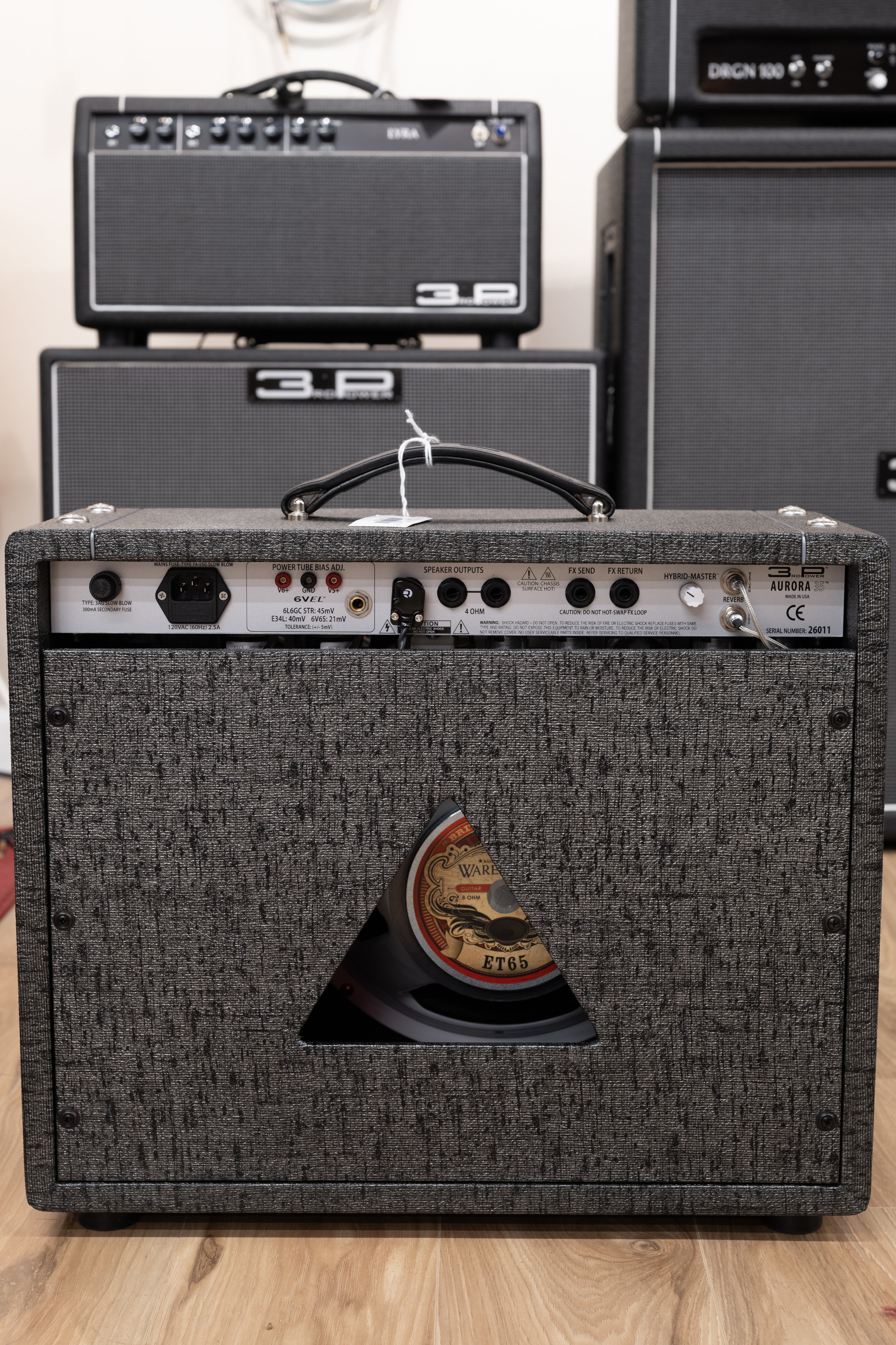 Custom Shop Aurora 35 112 - Silver Tuna