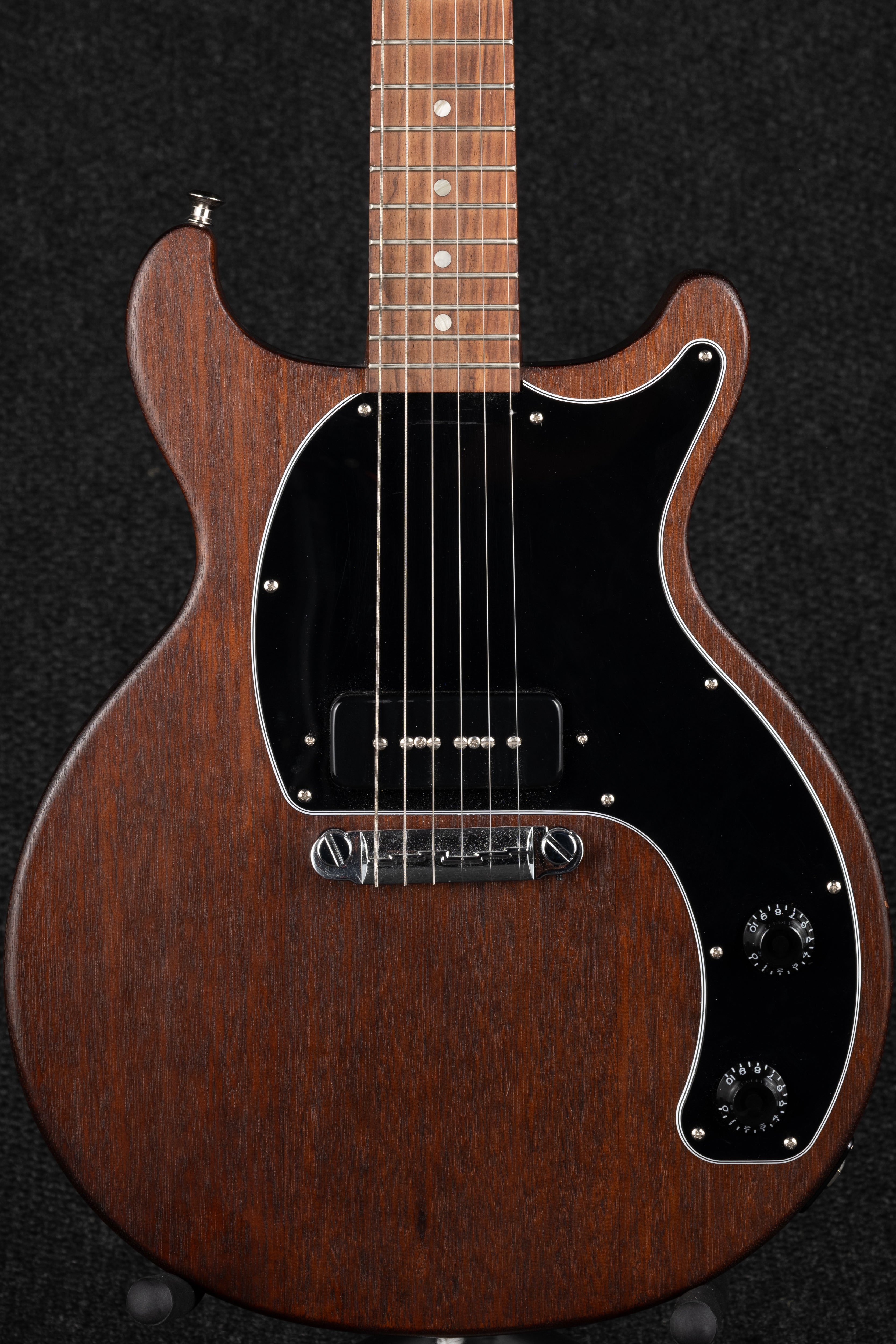 Les Paul Junior Tribute DC - Worn Brown