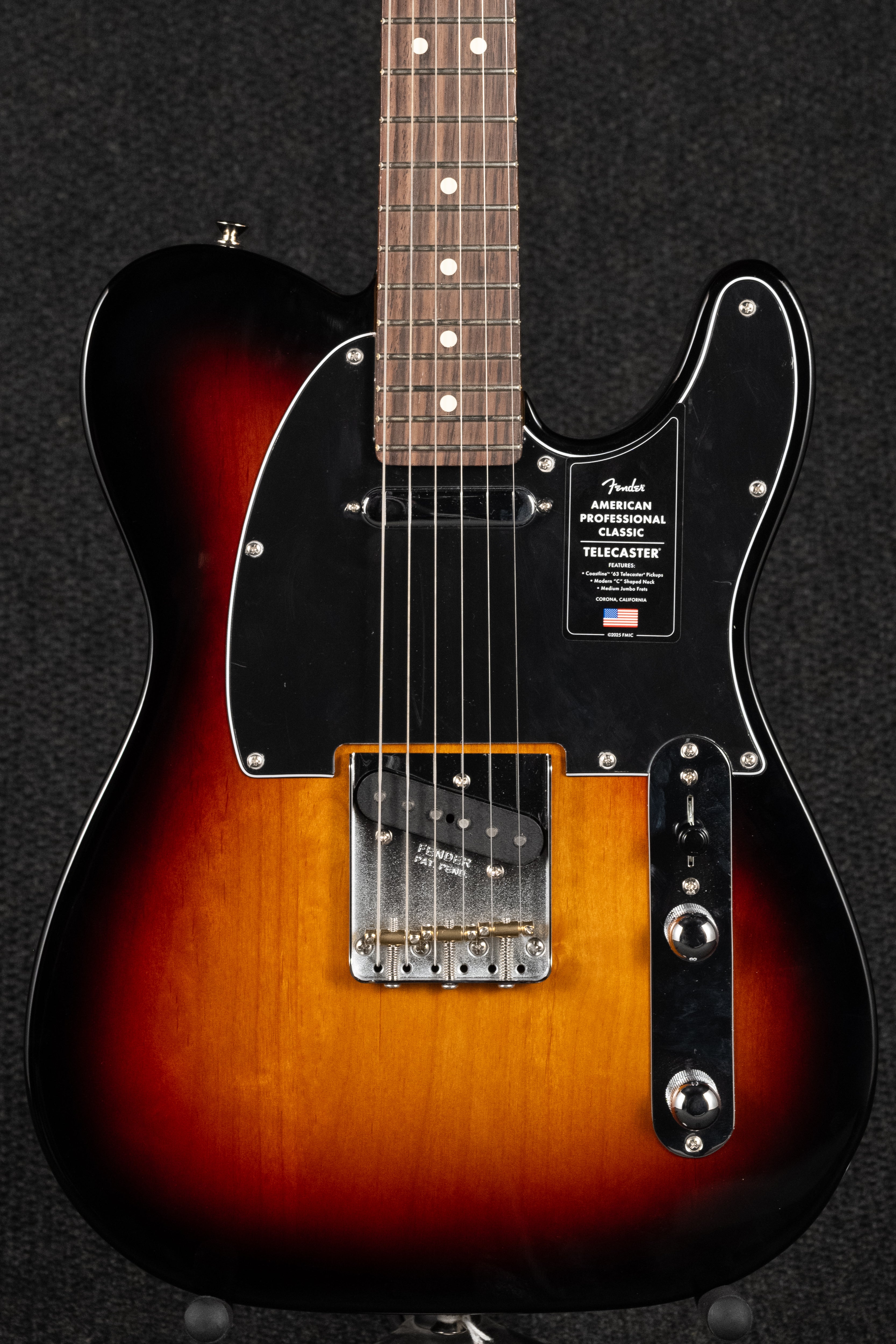 American Pro Classic Telecaster - 3 Tone Sunburst