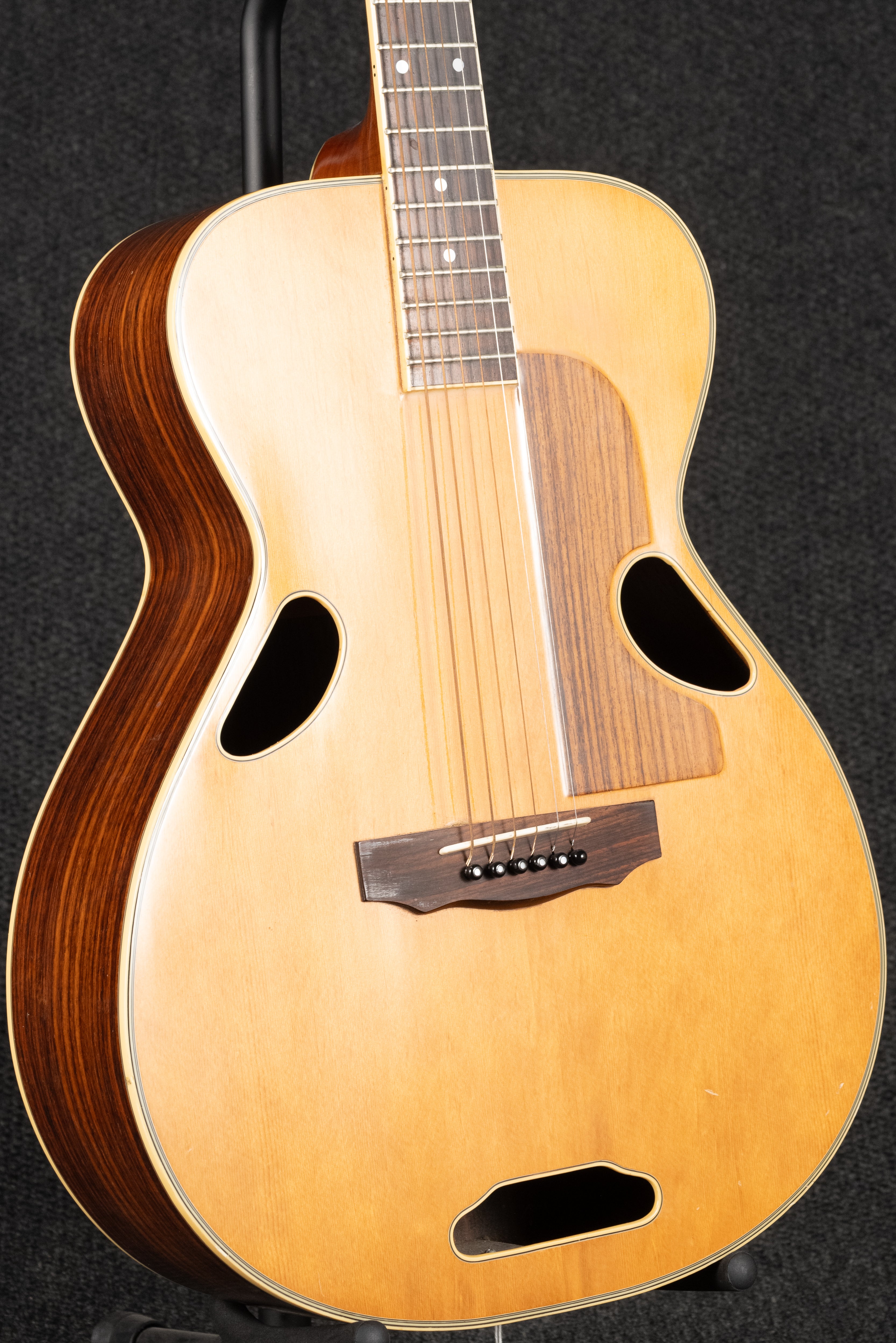 J40-R Acoustic MIJ - Natural