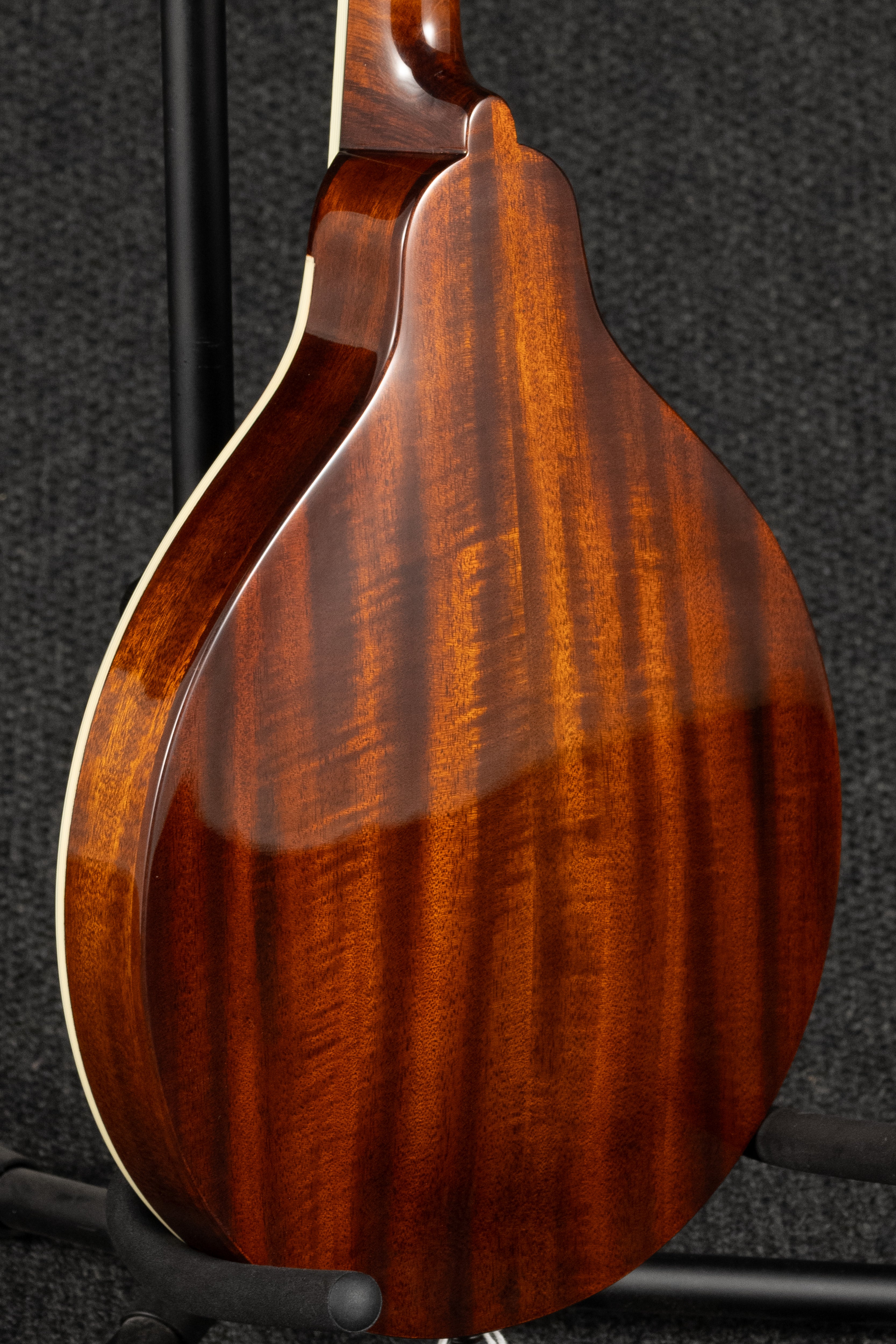 MD404-BK: A Style Mandolin - Black