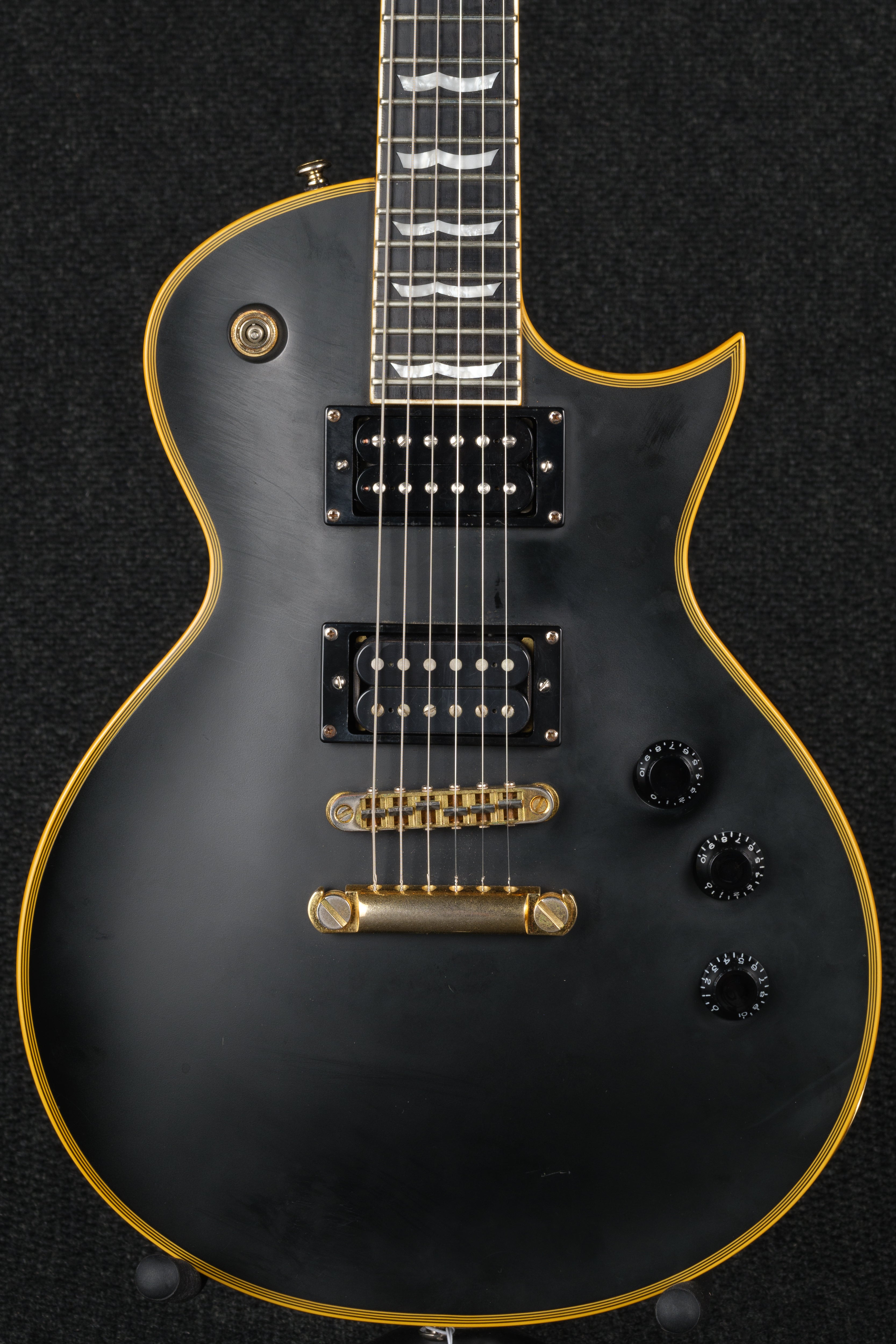 EC-1000 - Vintage Black