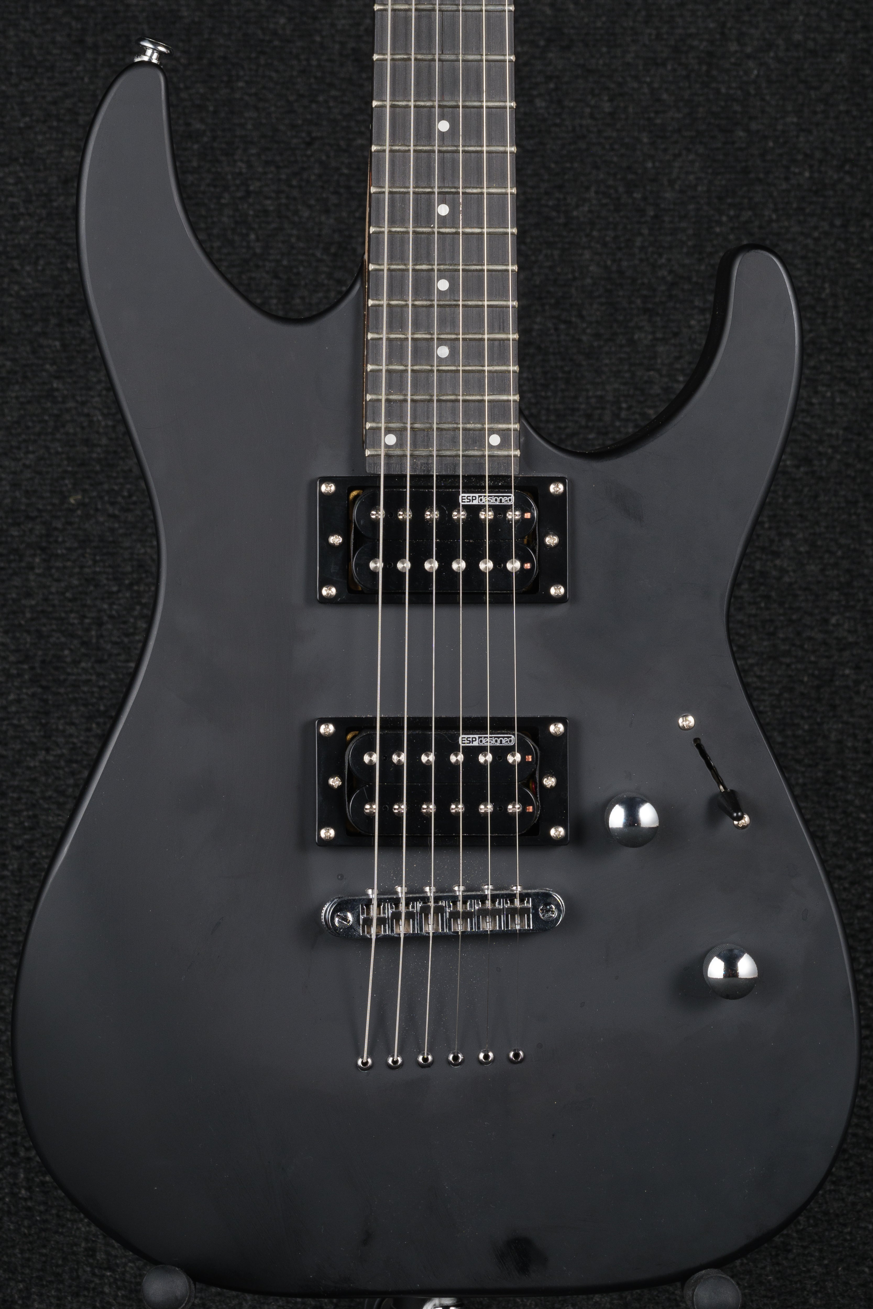 LTD M-10 - Black