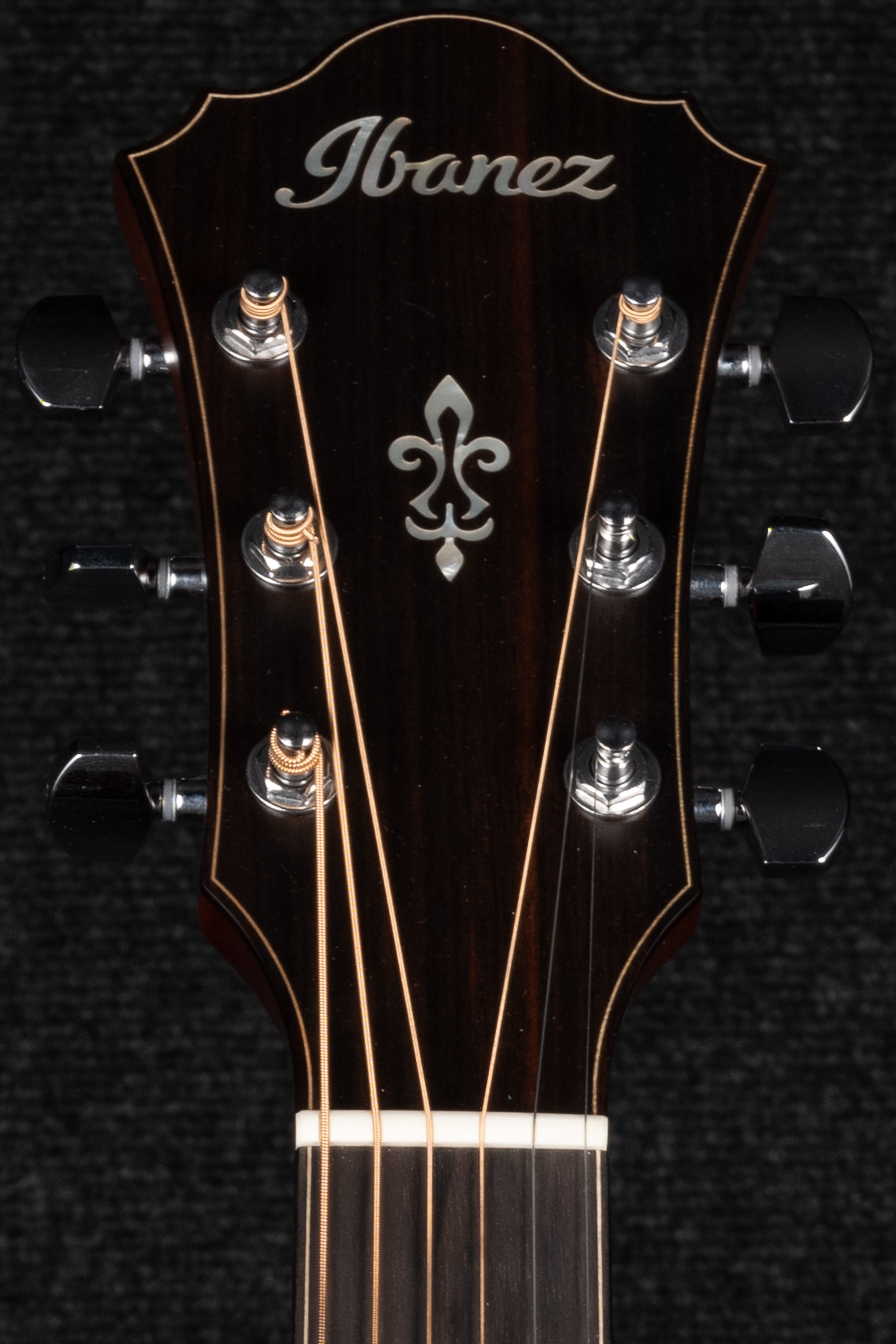 AE440-LGS Natural Mahogany