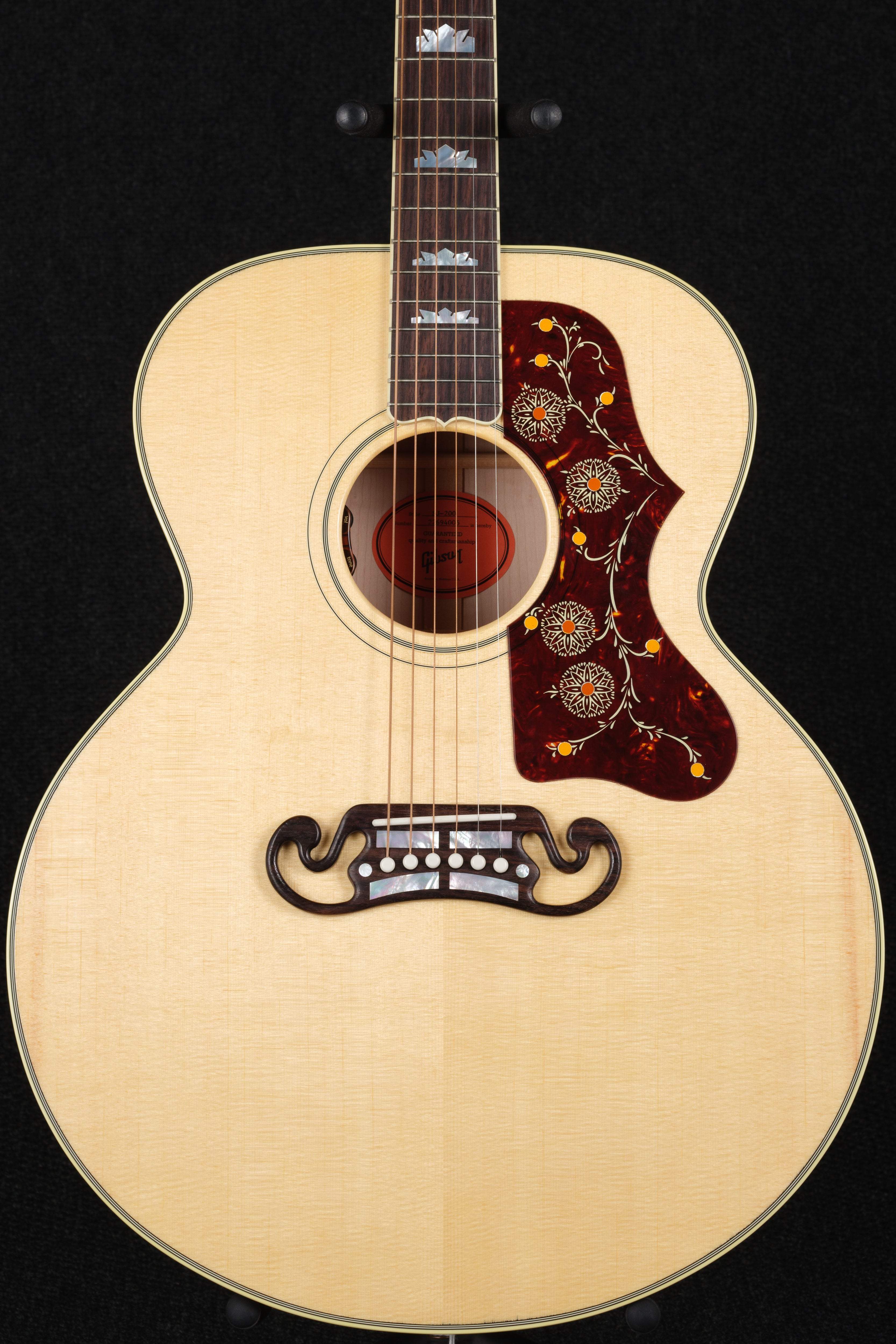 SJ-200 - Antique Natural