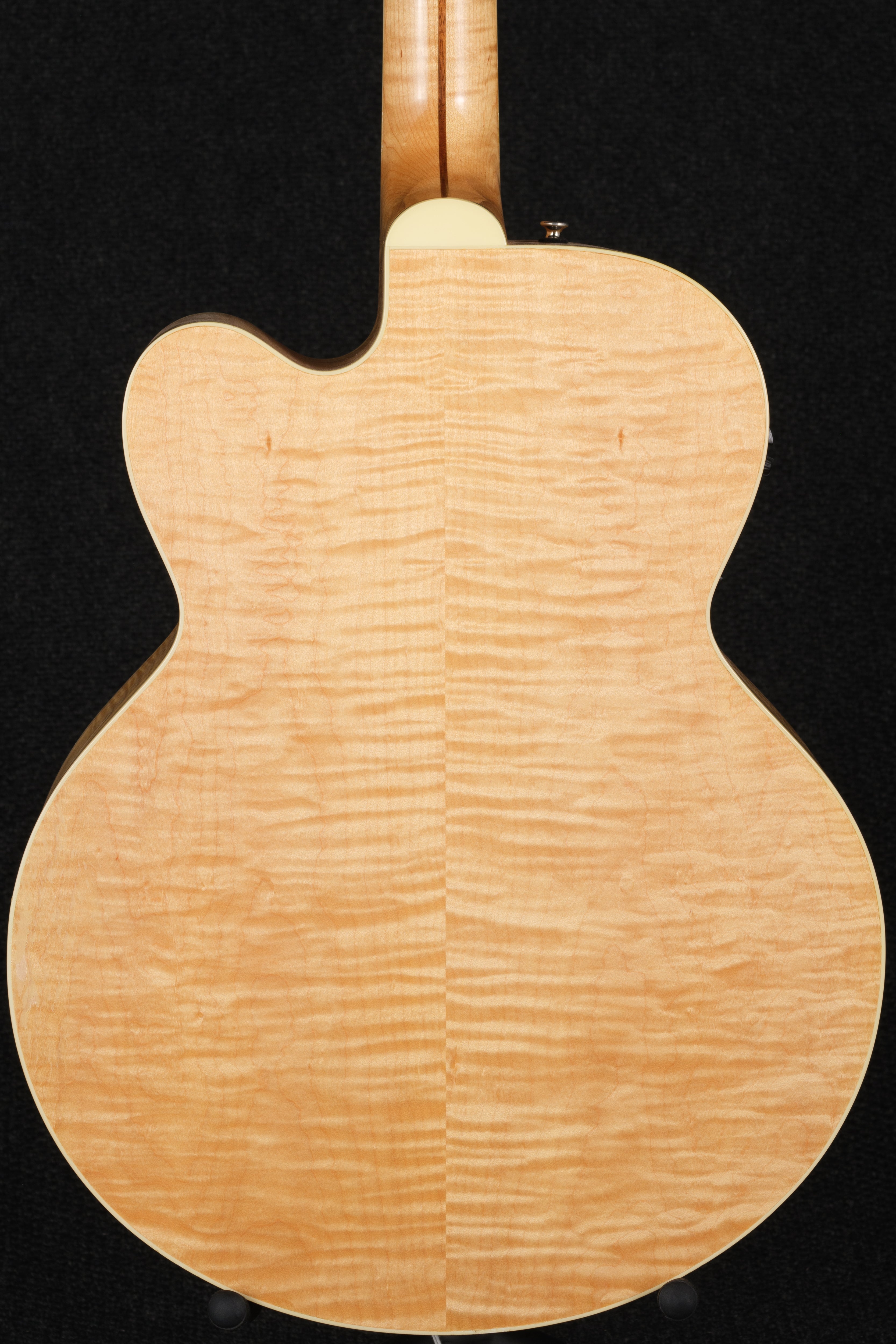 CJ-165 EC Acoustic/Electric - Natural