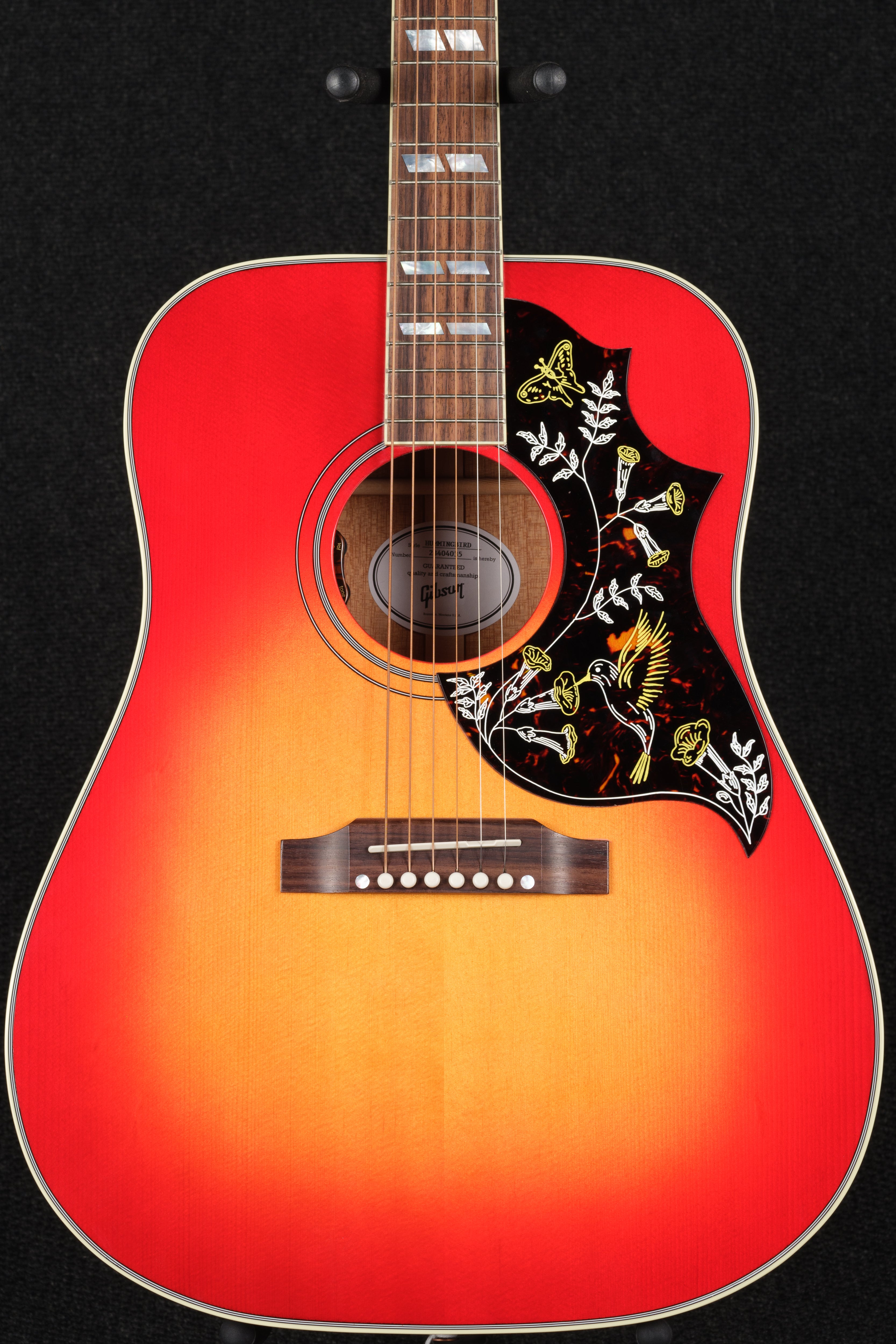 Hummingbird Original - Vintage Cherry Sunburst