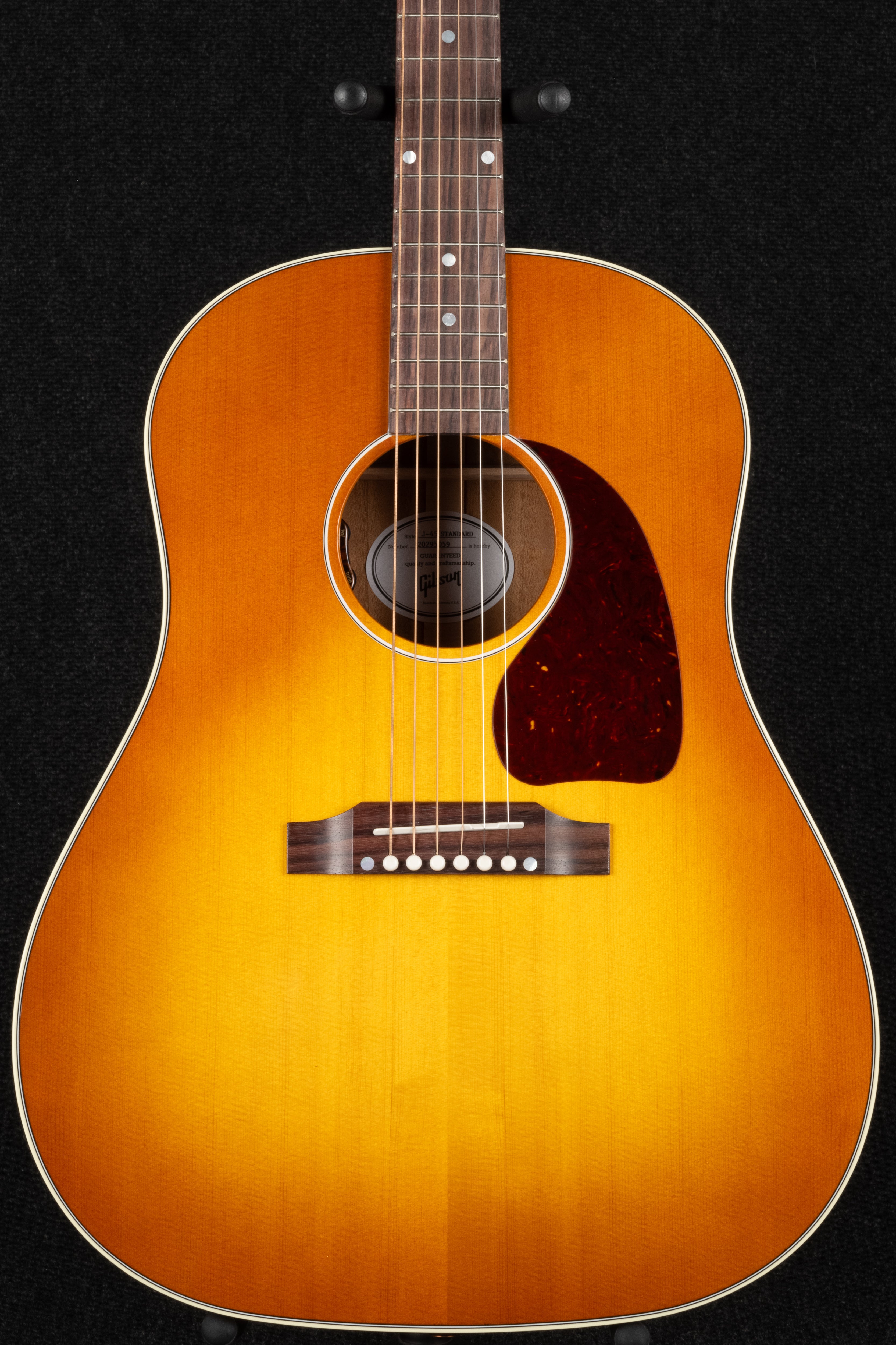 J-45 Standard - Hertiage Cherry