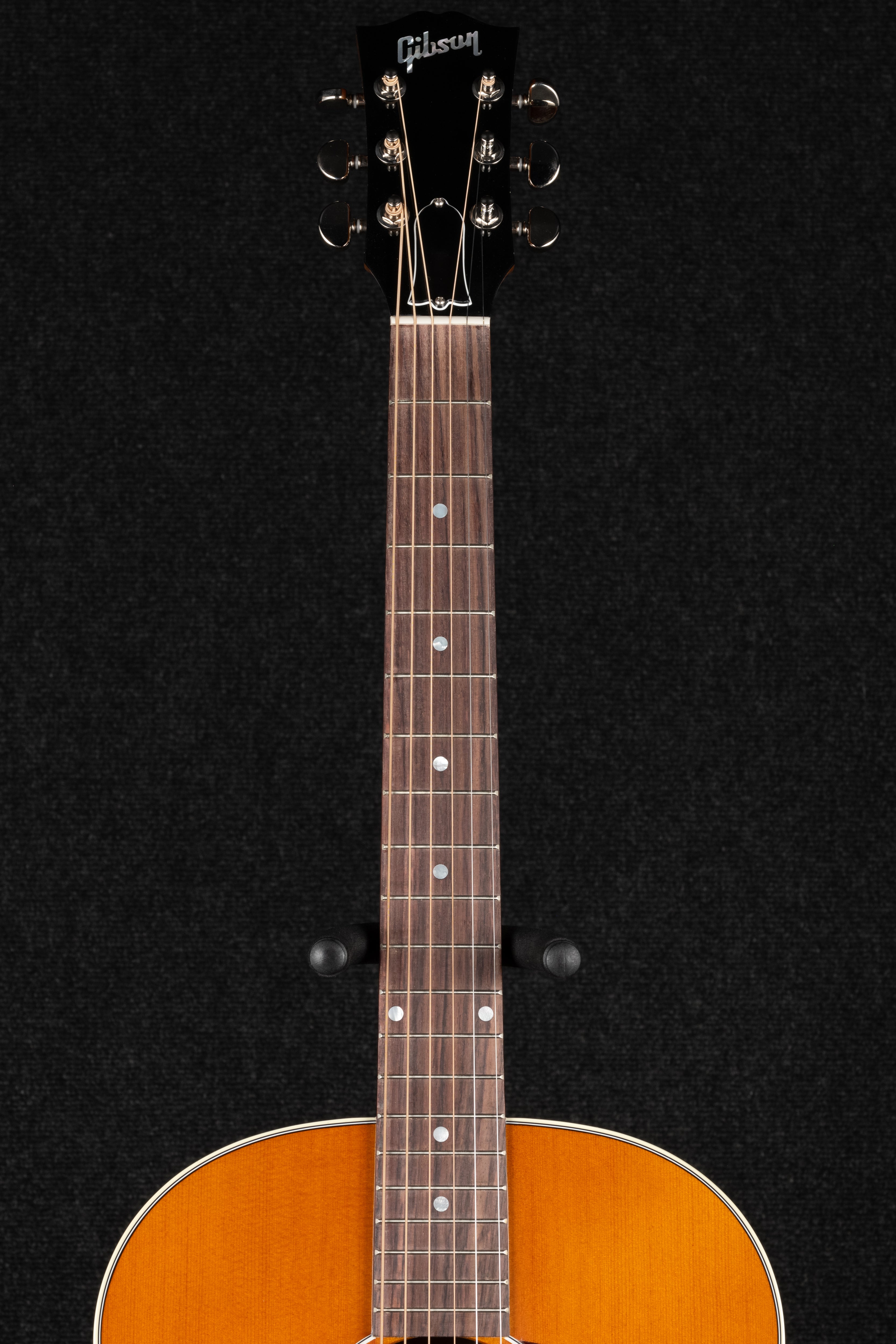 J-45 Standard - Hertiage Cherry