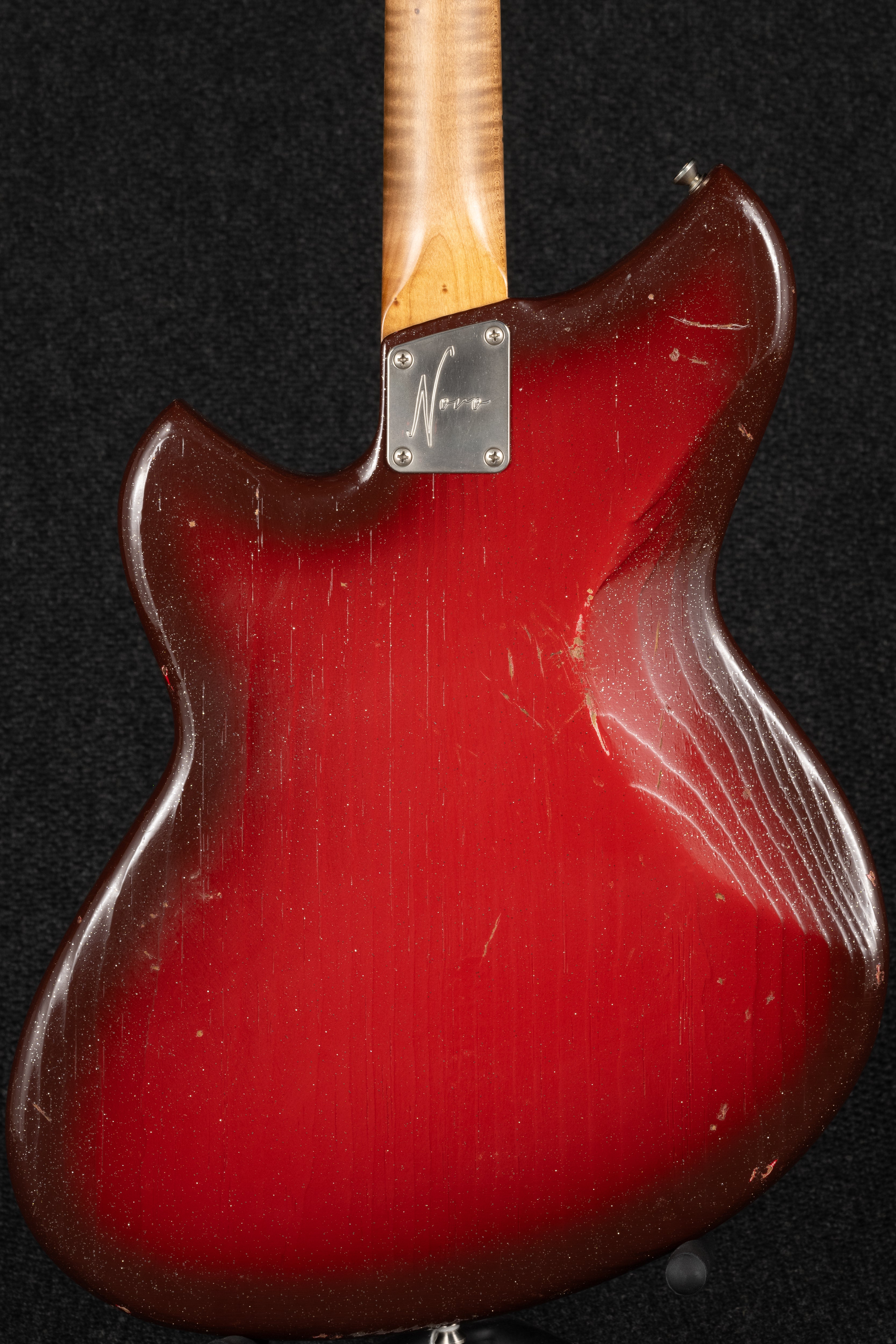 Serus J - Silvertone Burst