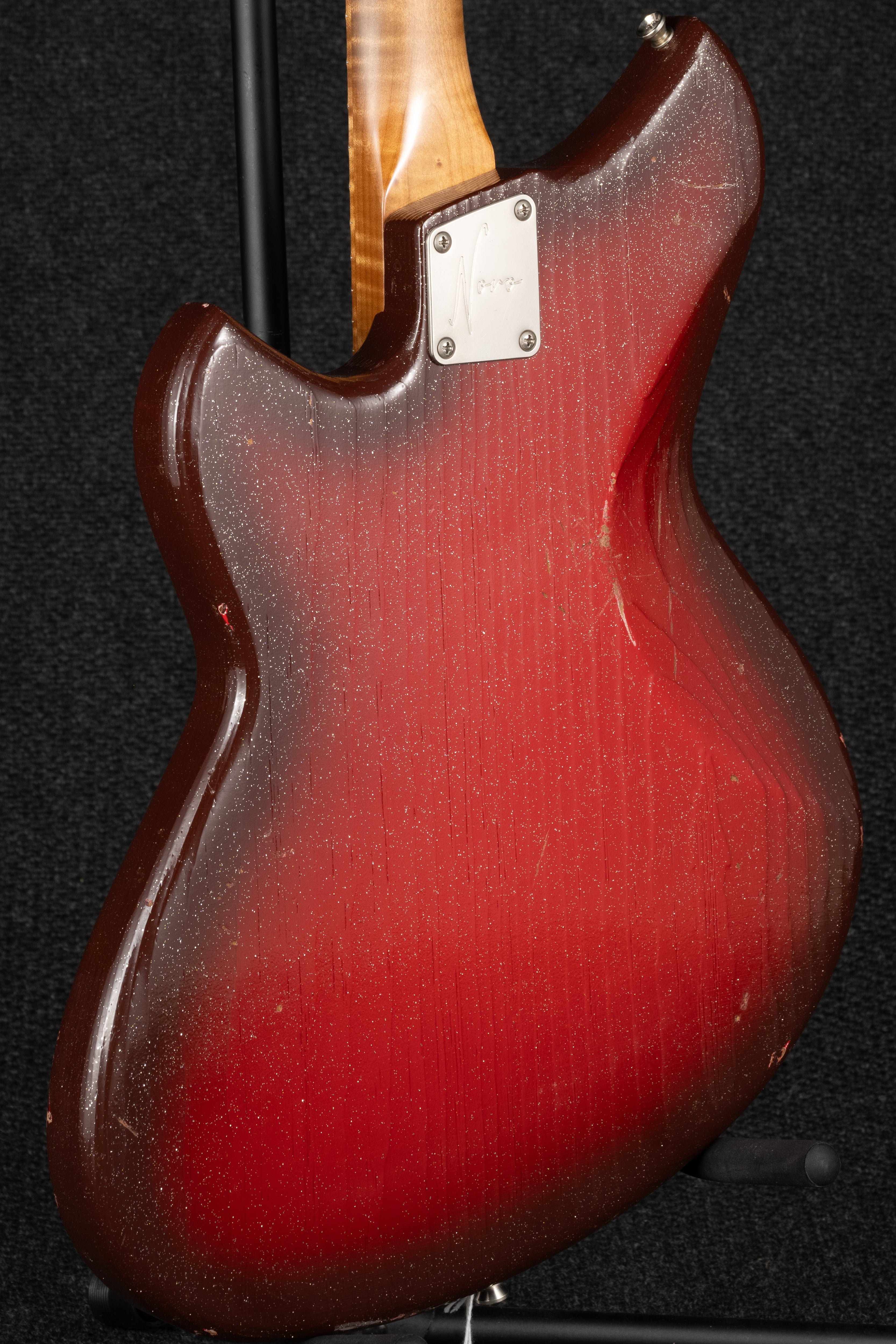 Serus J - Silvertone Burst