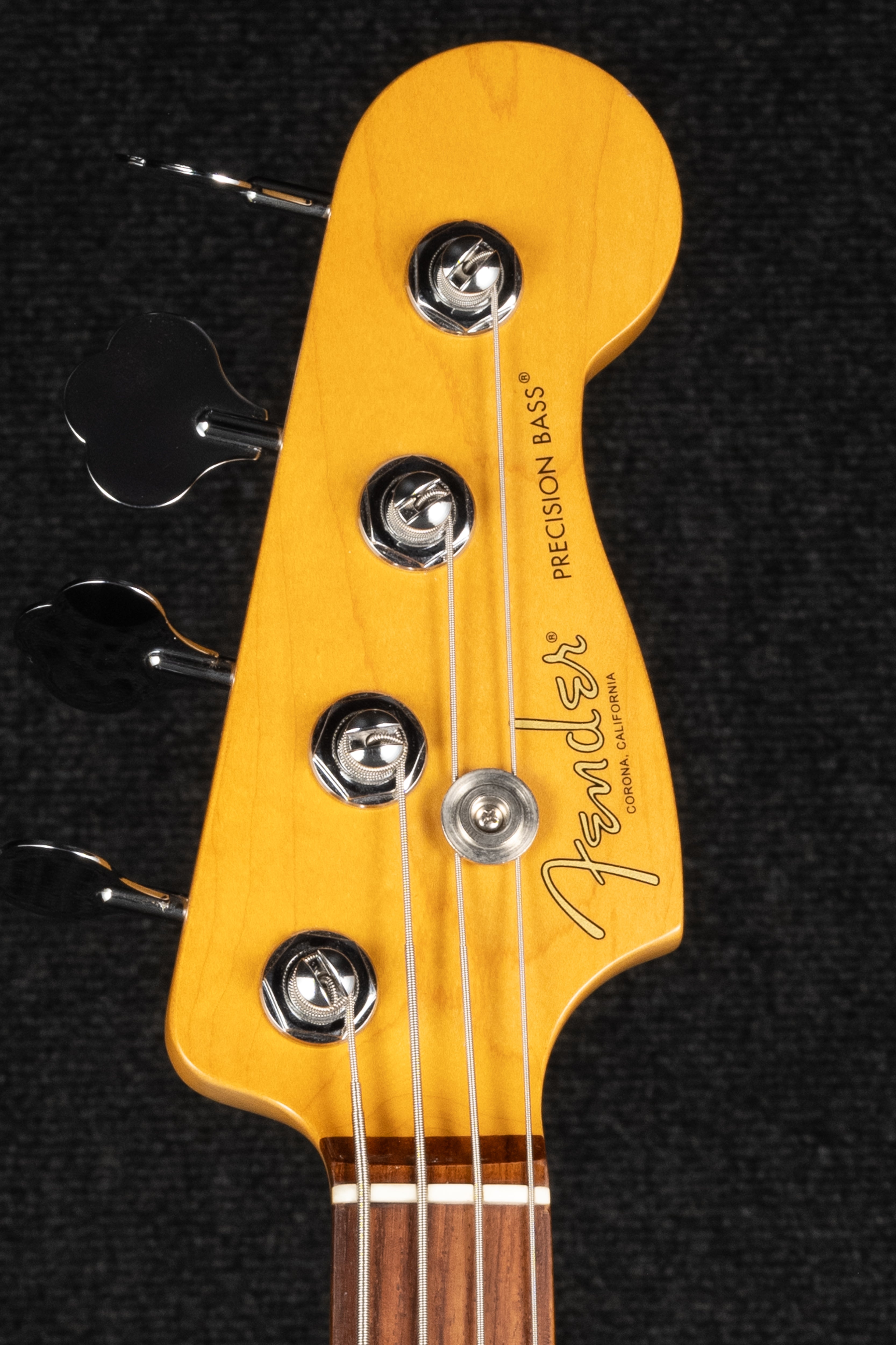 American Professional II Precision Bass - Sunburst