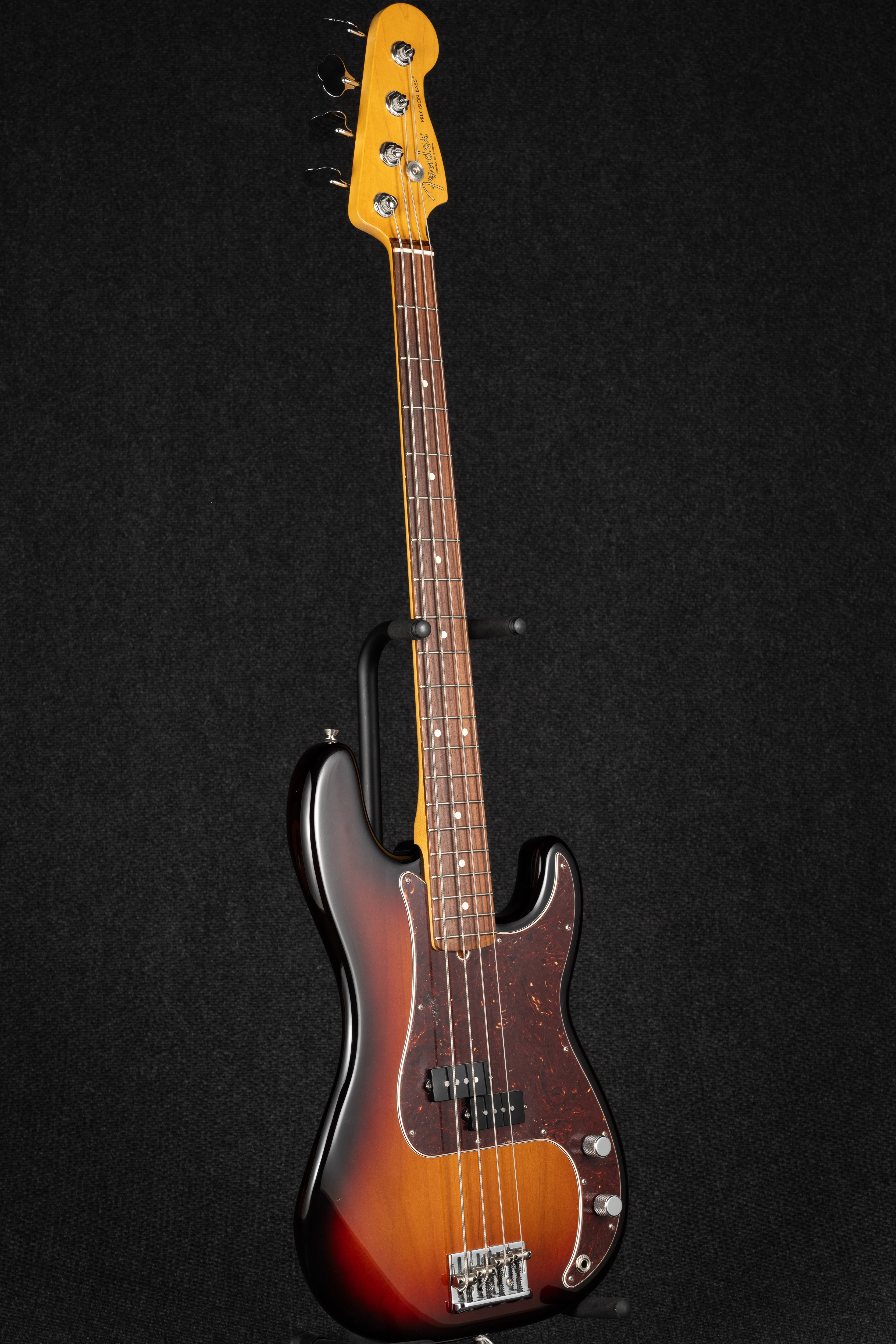 American Professional II Precision Bass - Sunburst