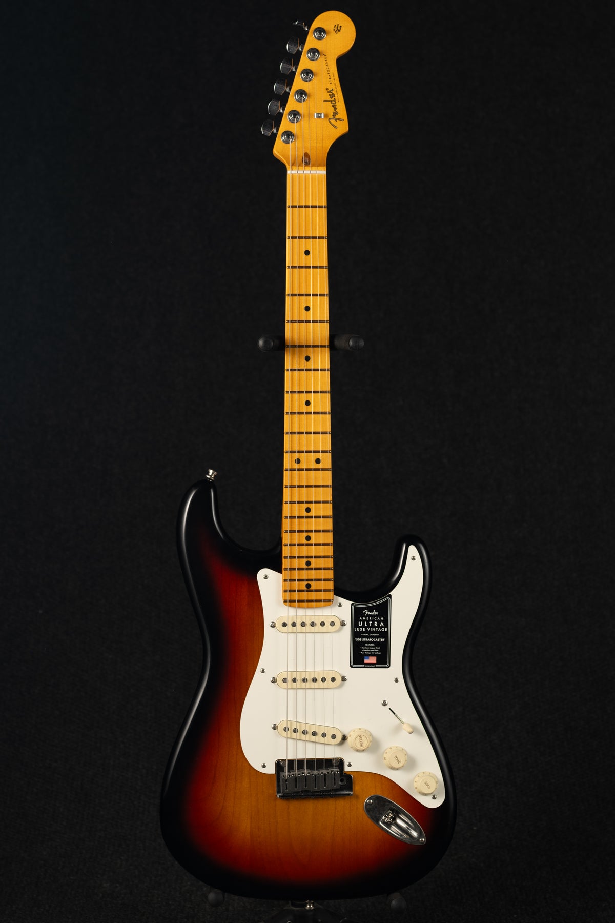 American Ultra Luxe Vintage '50s Stratocaster Three Tone Sunburst