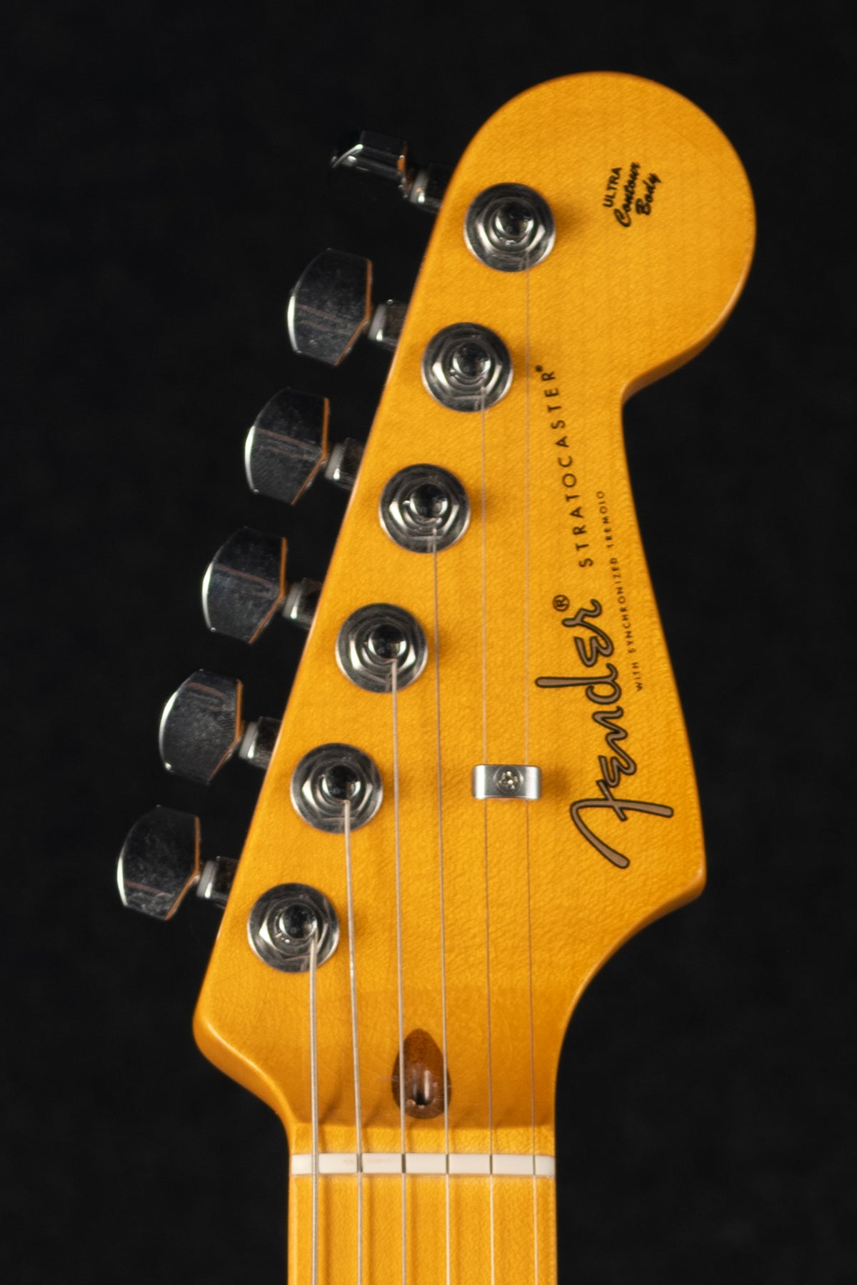 American Ultra Luxe Vintage '50s Stratocaster Three Tone Sunburst