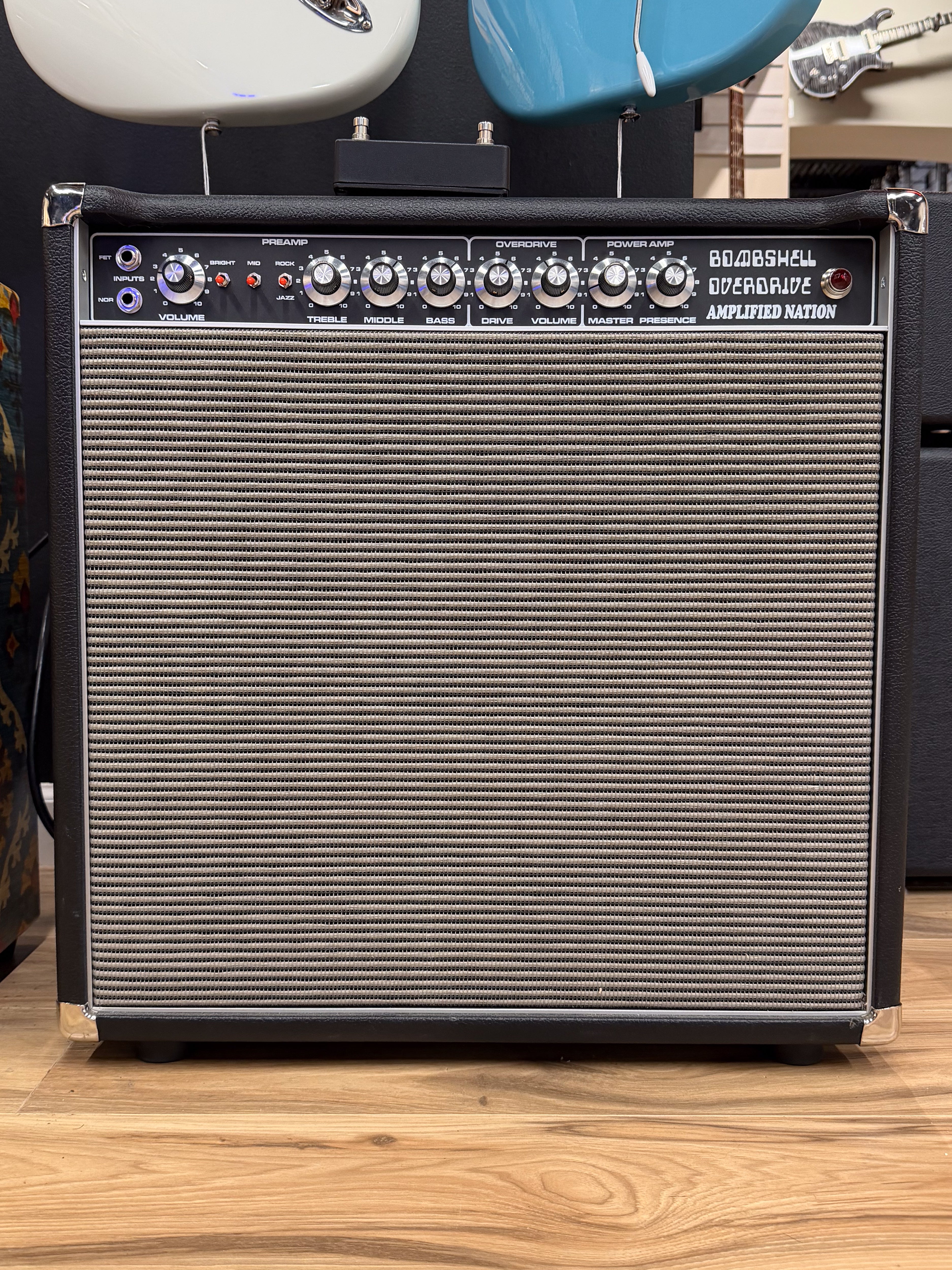 Bombshell Overdrive 50w 1x12