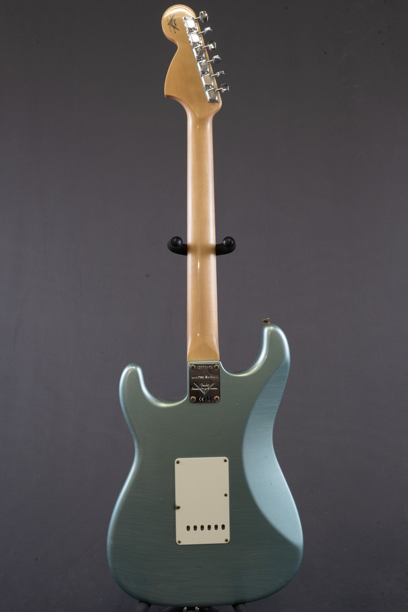 Limited '69 Stratocaster Journeyman Relic - Fire Mist Silver