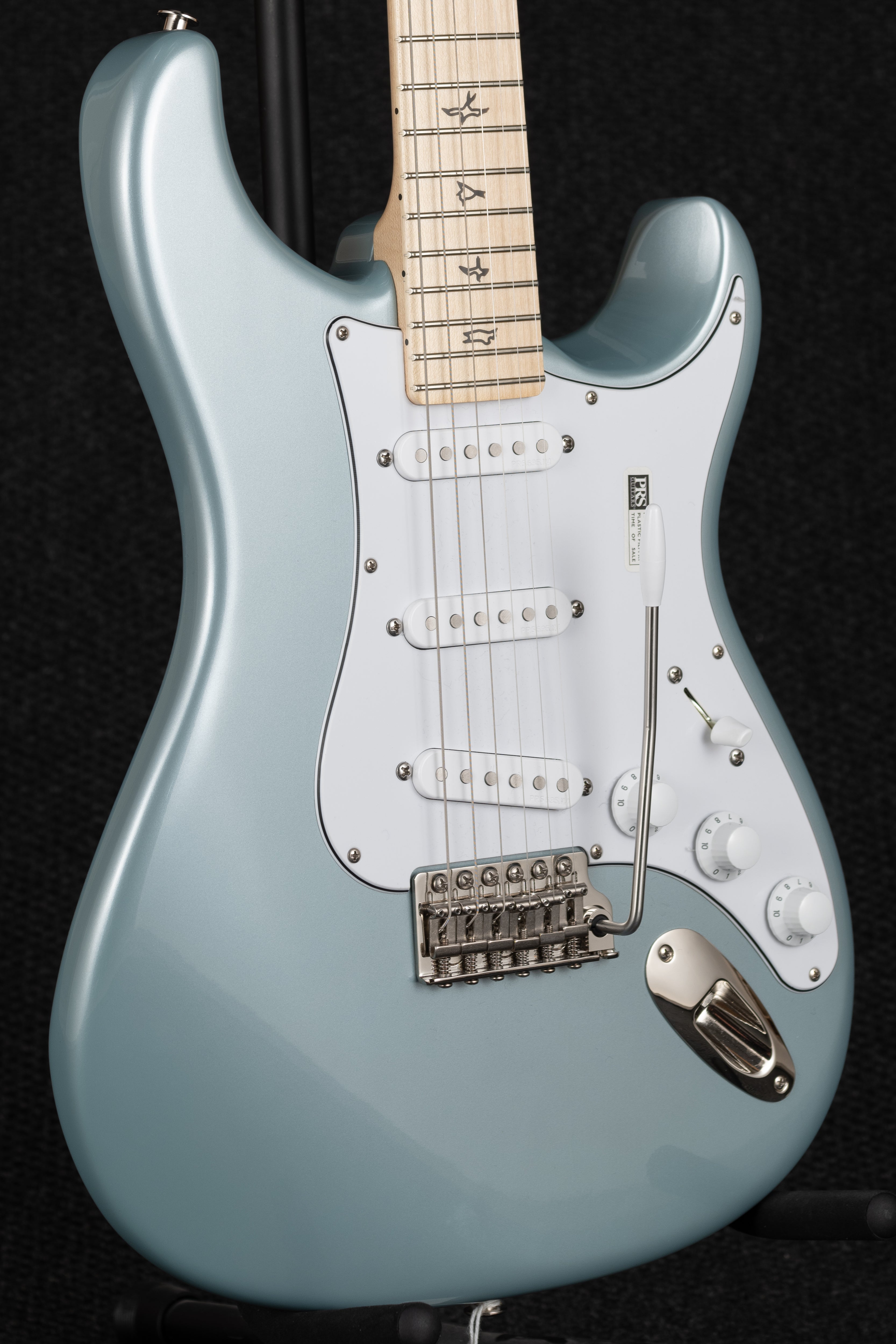 John Mayer Silver Sky, Maple - Polar Blue