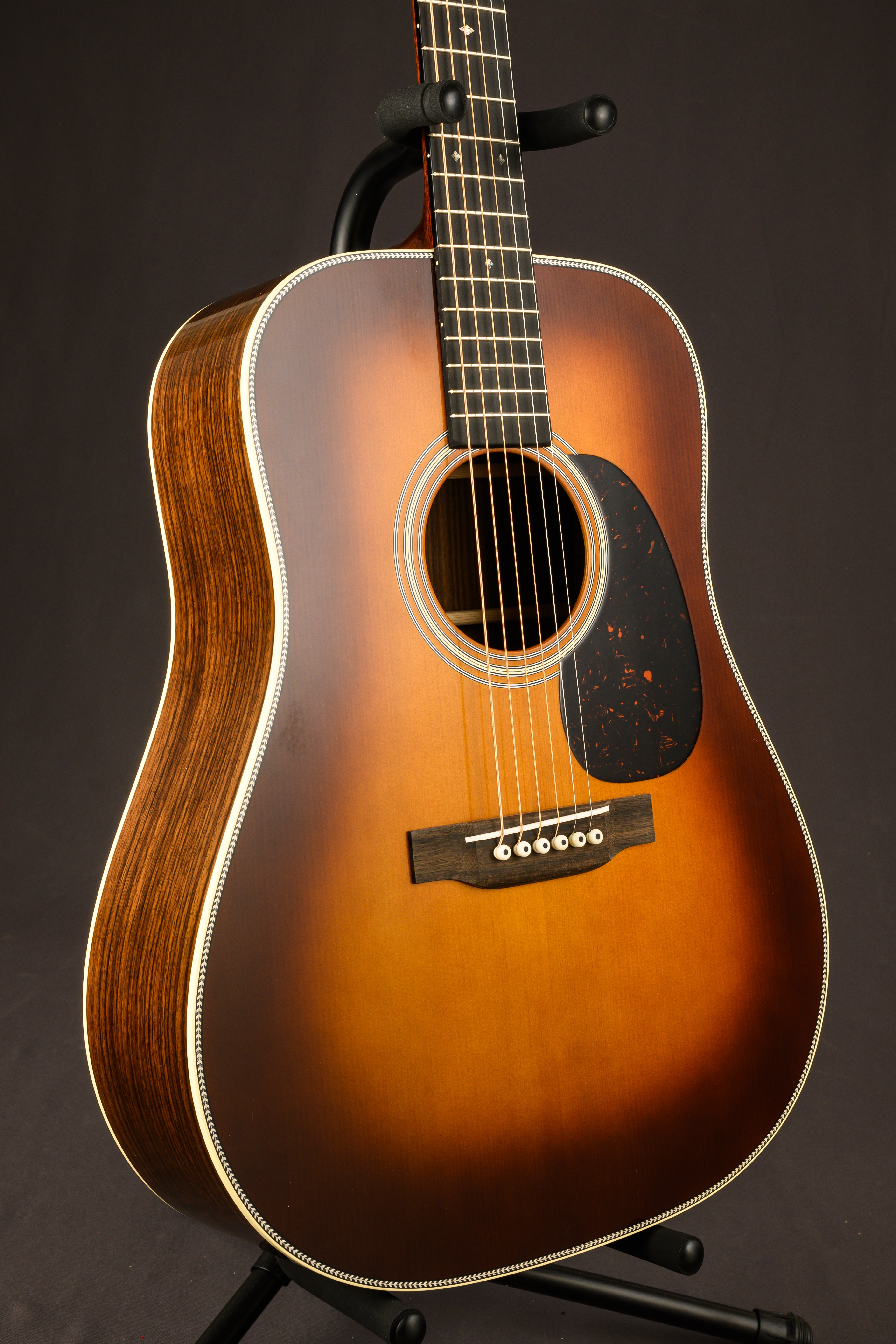 Custom Shop D-28 Authentic '37 - Ambertone Vintage