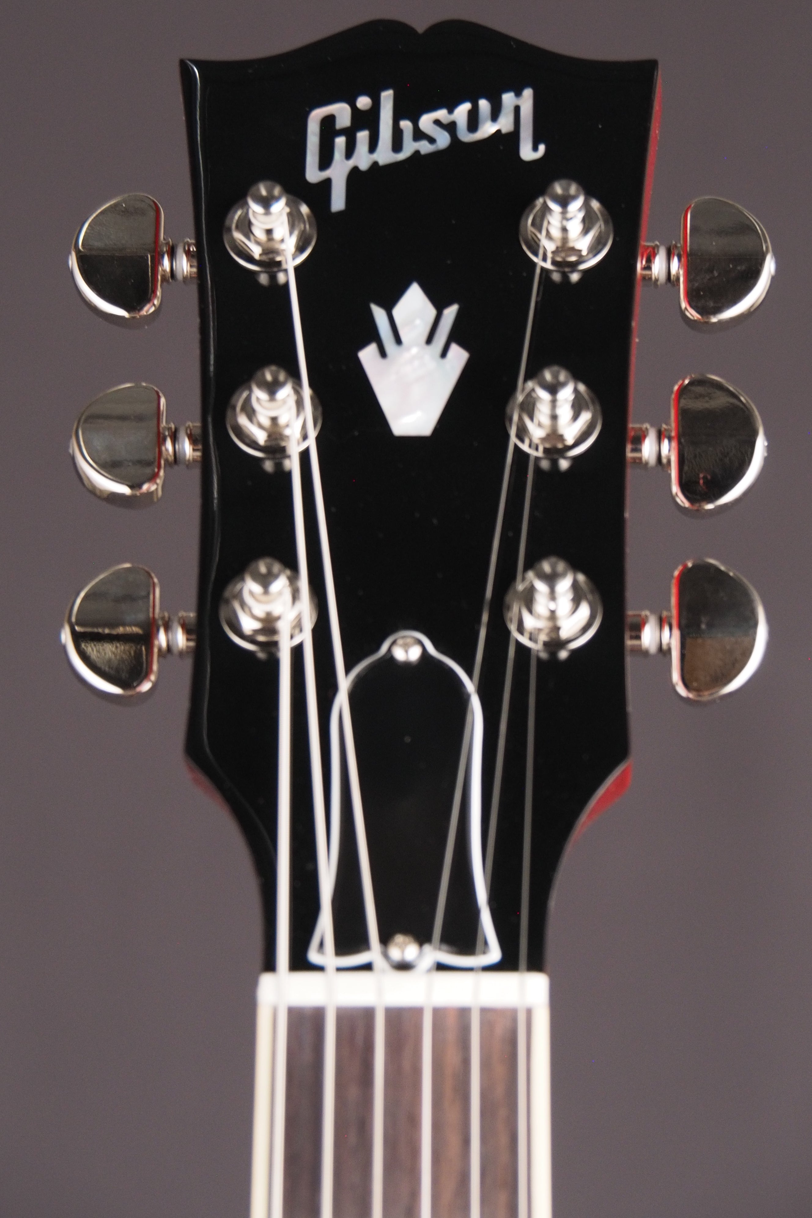 ES-339 - Cherry
