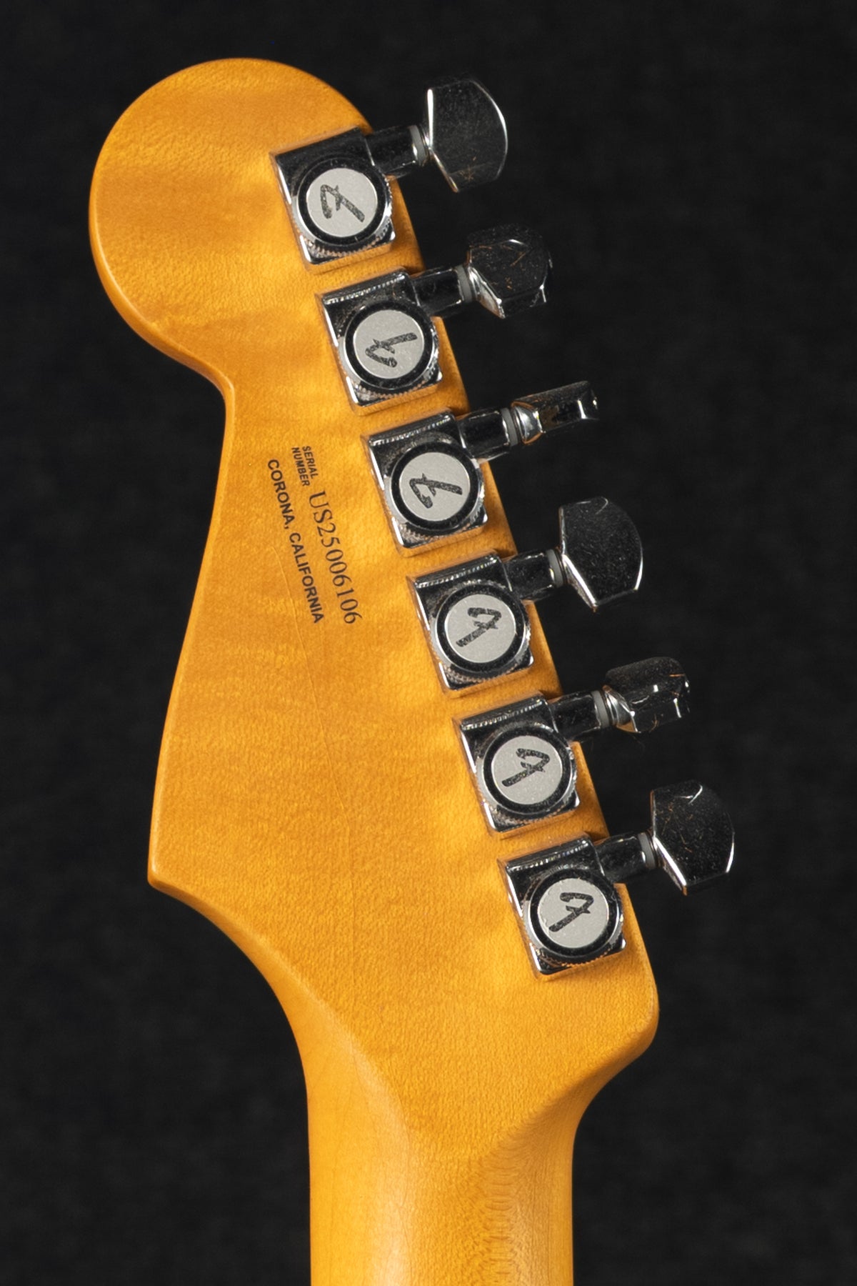 American Ultra Luxe Vintage Stratocaster - Sunburst