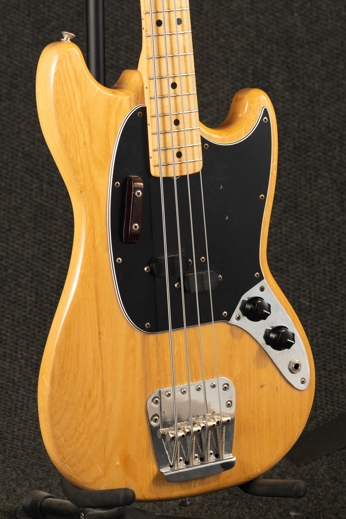 1976 Mustang Bass