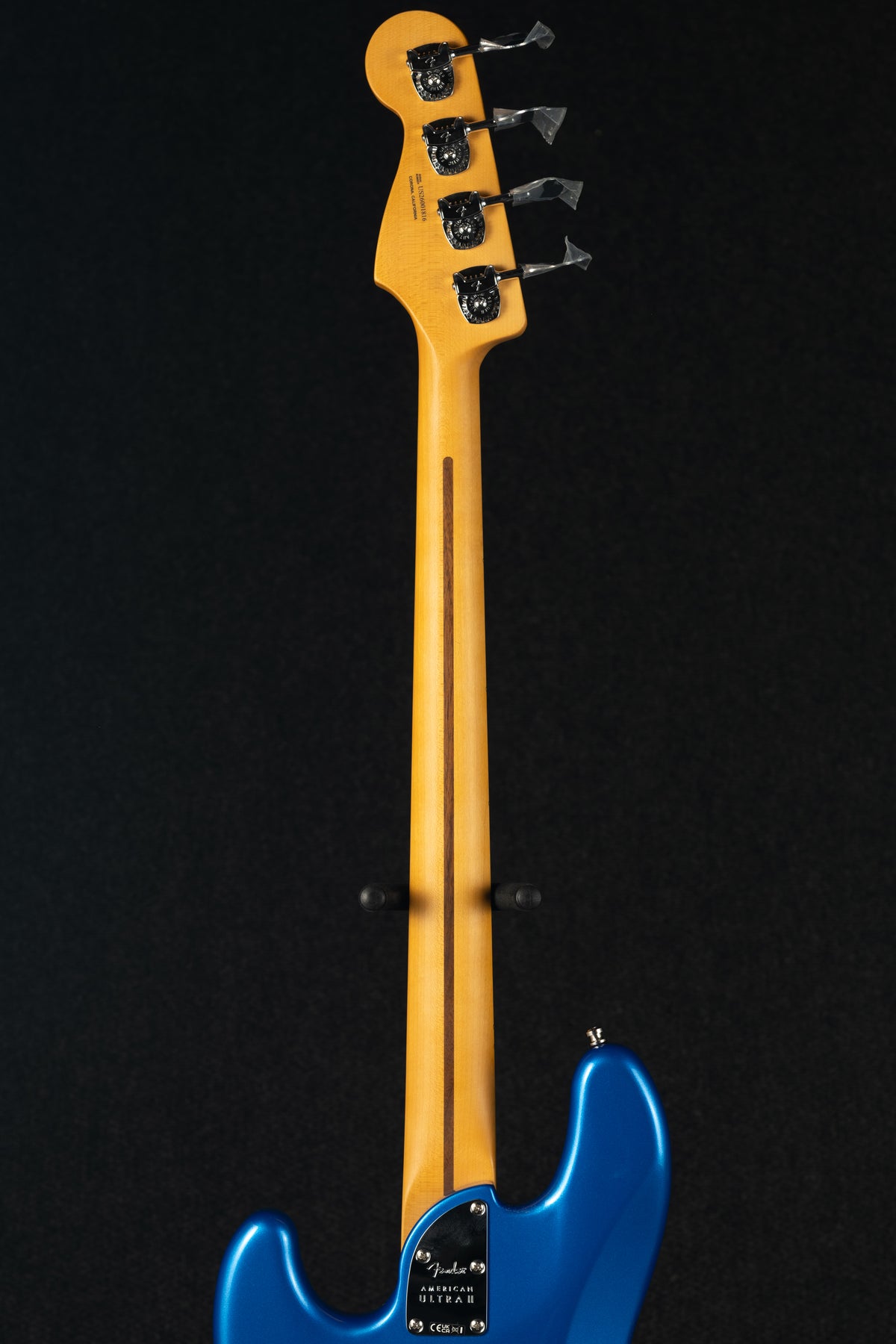 American Ultra II Jazz Bass Noble Blue