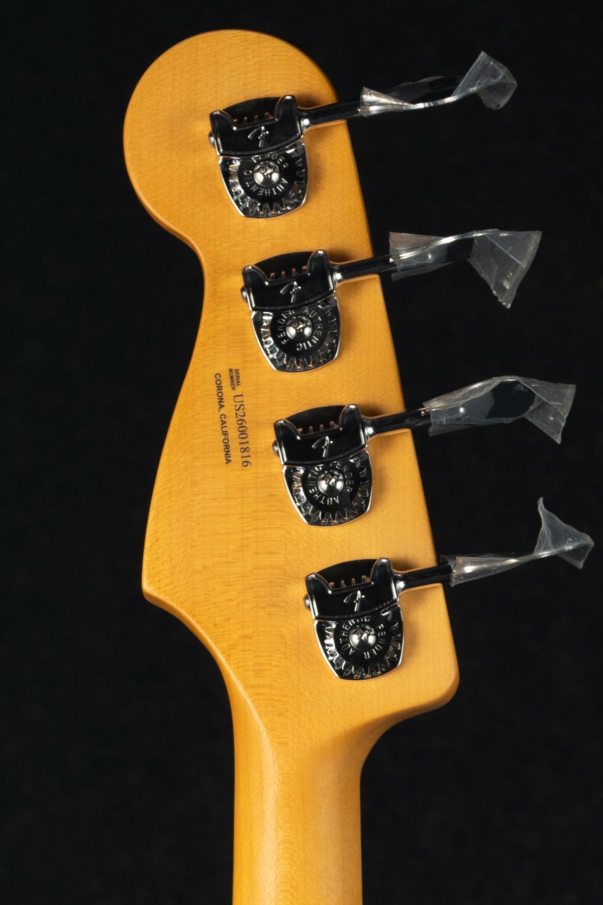 American Ultra II Jazz Bass Noble Blue