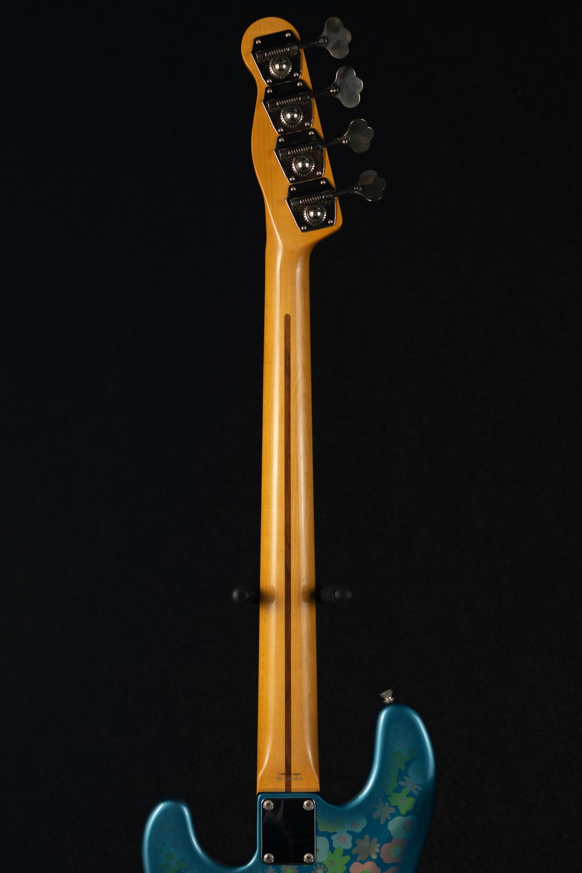 CIJ Floral P Bass