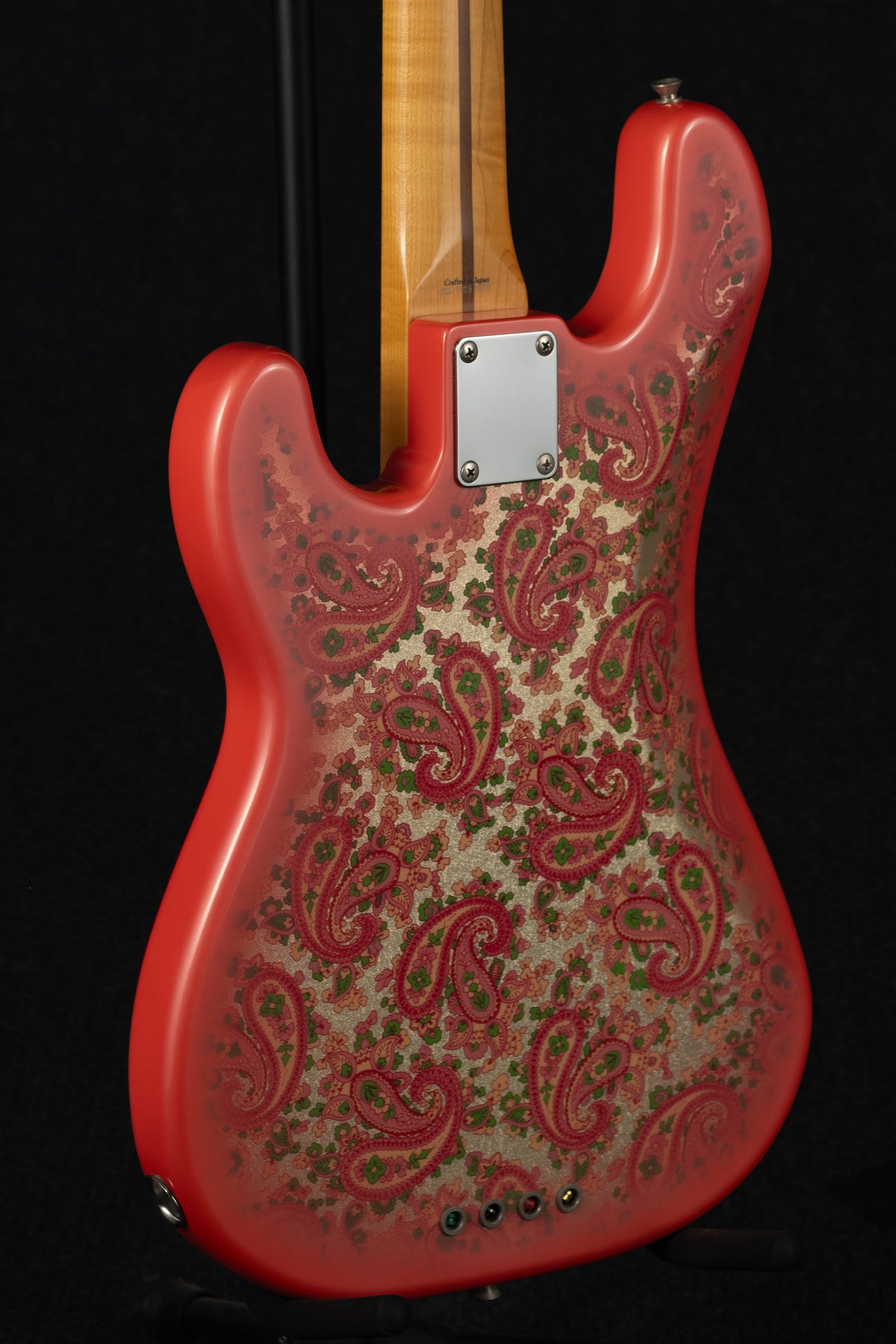 CIJ Paisley Bass