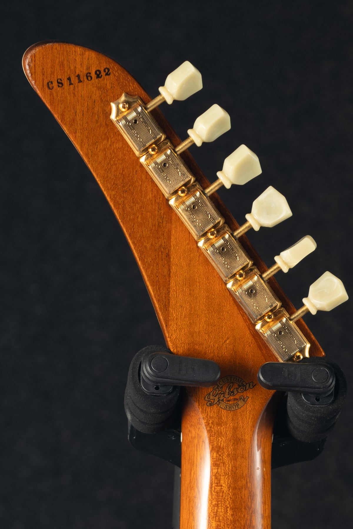 Clapton Cut - Explorer Mahogany