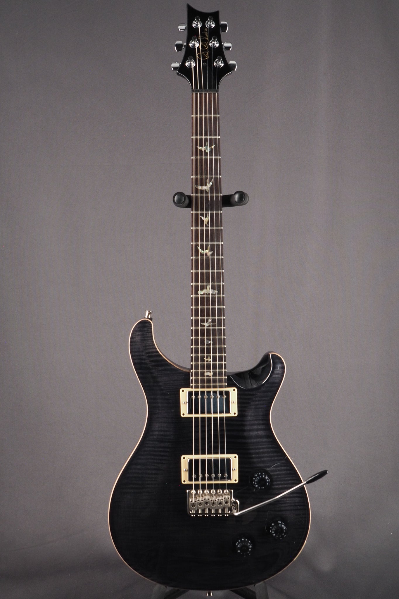 Custom 22 10 Top - Charcoal