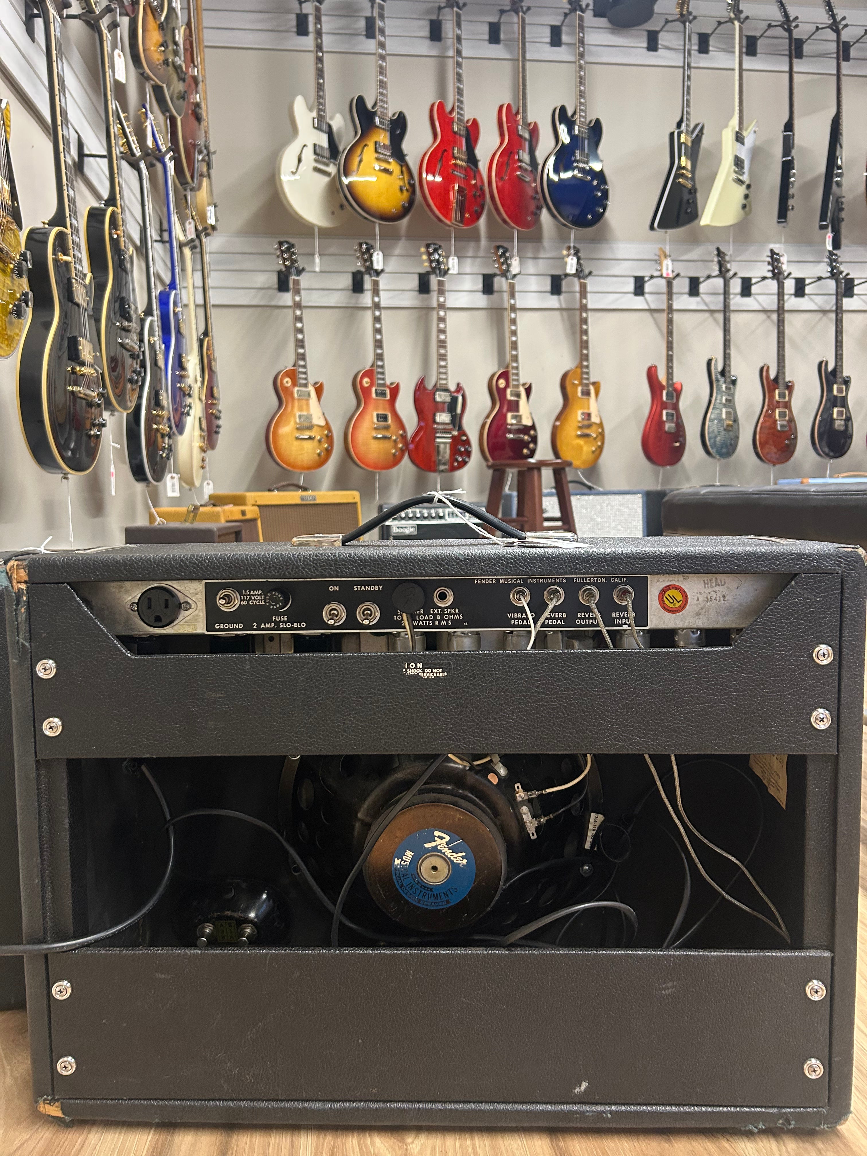 1972 Deluxe Reverb 1x12 Guitar Amplifier