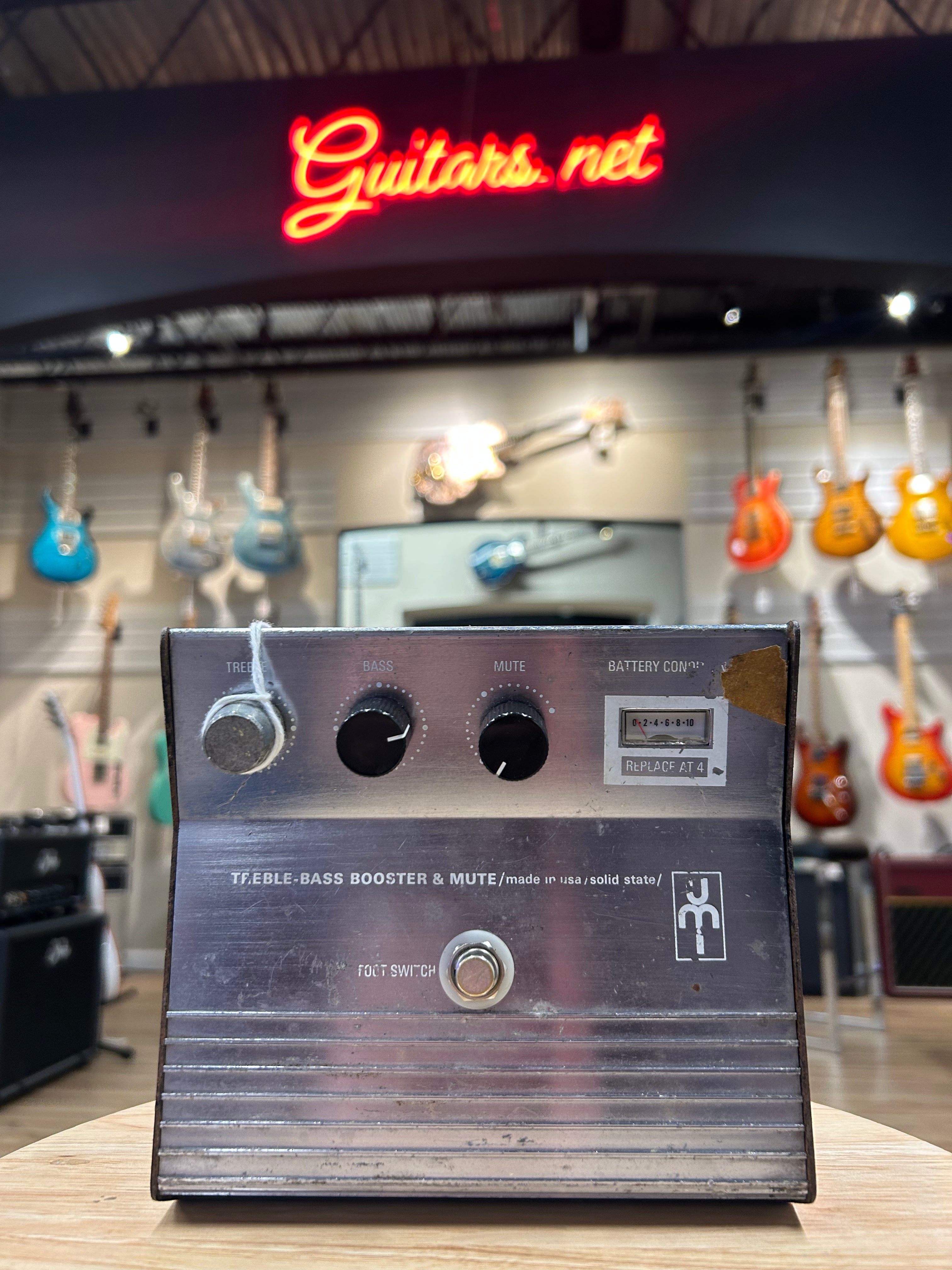 Treble Bass Booster & Mute