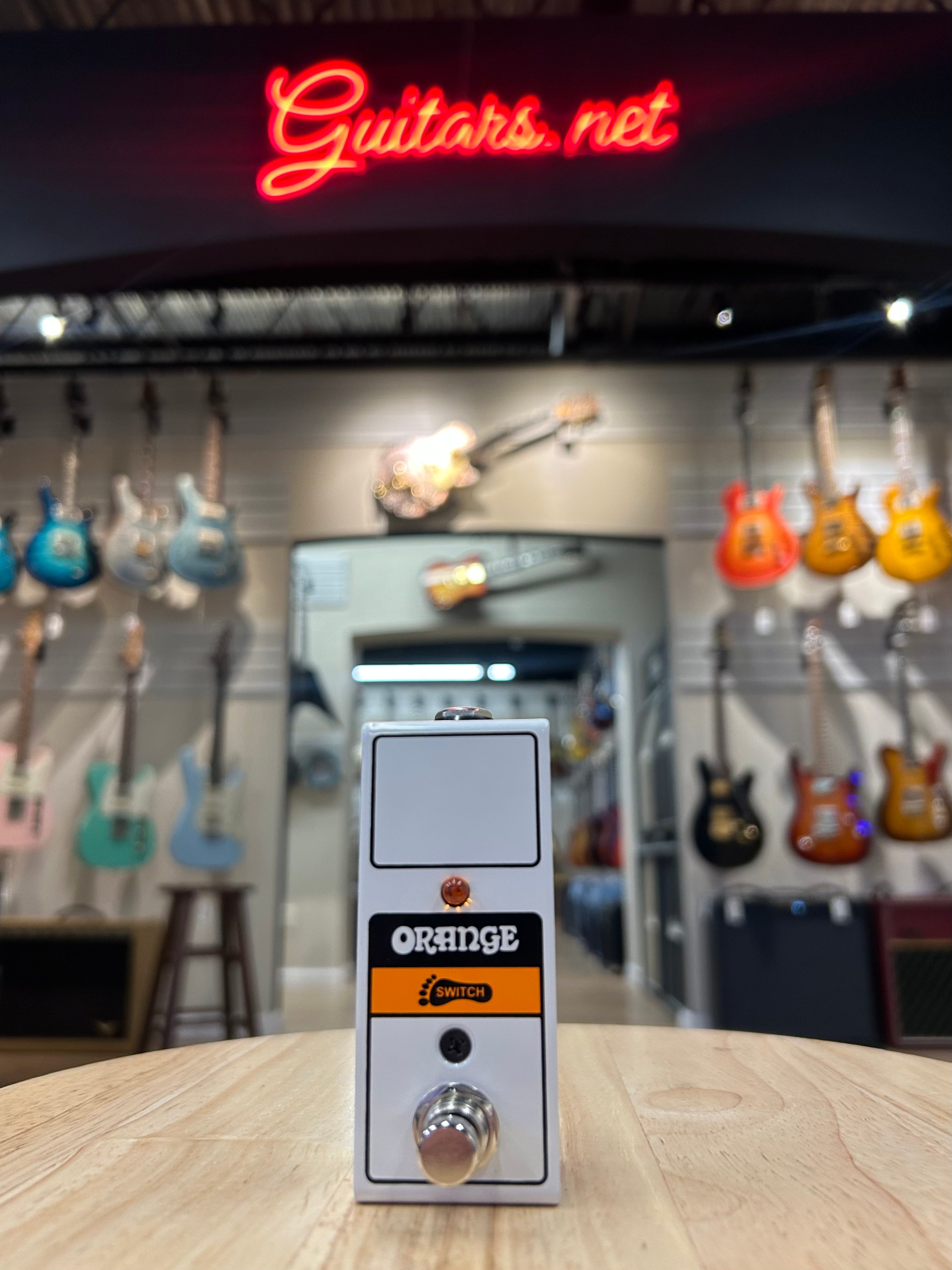 FS-1 Mini Single-button Footswitch