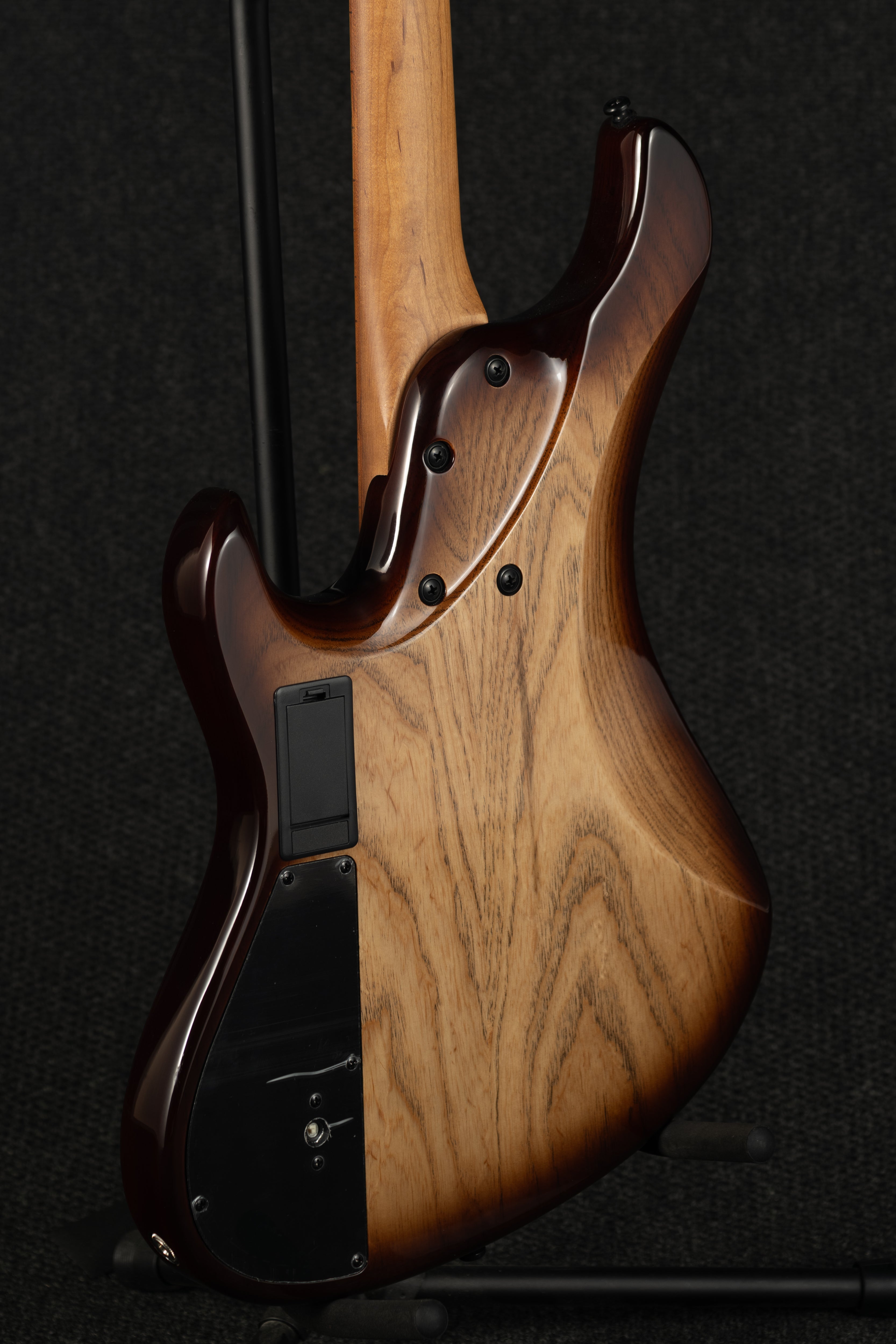 MDM1300NAB - Stained Amber Burst
