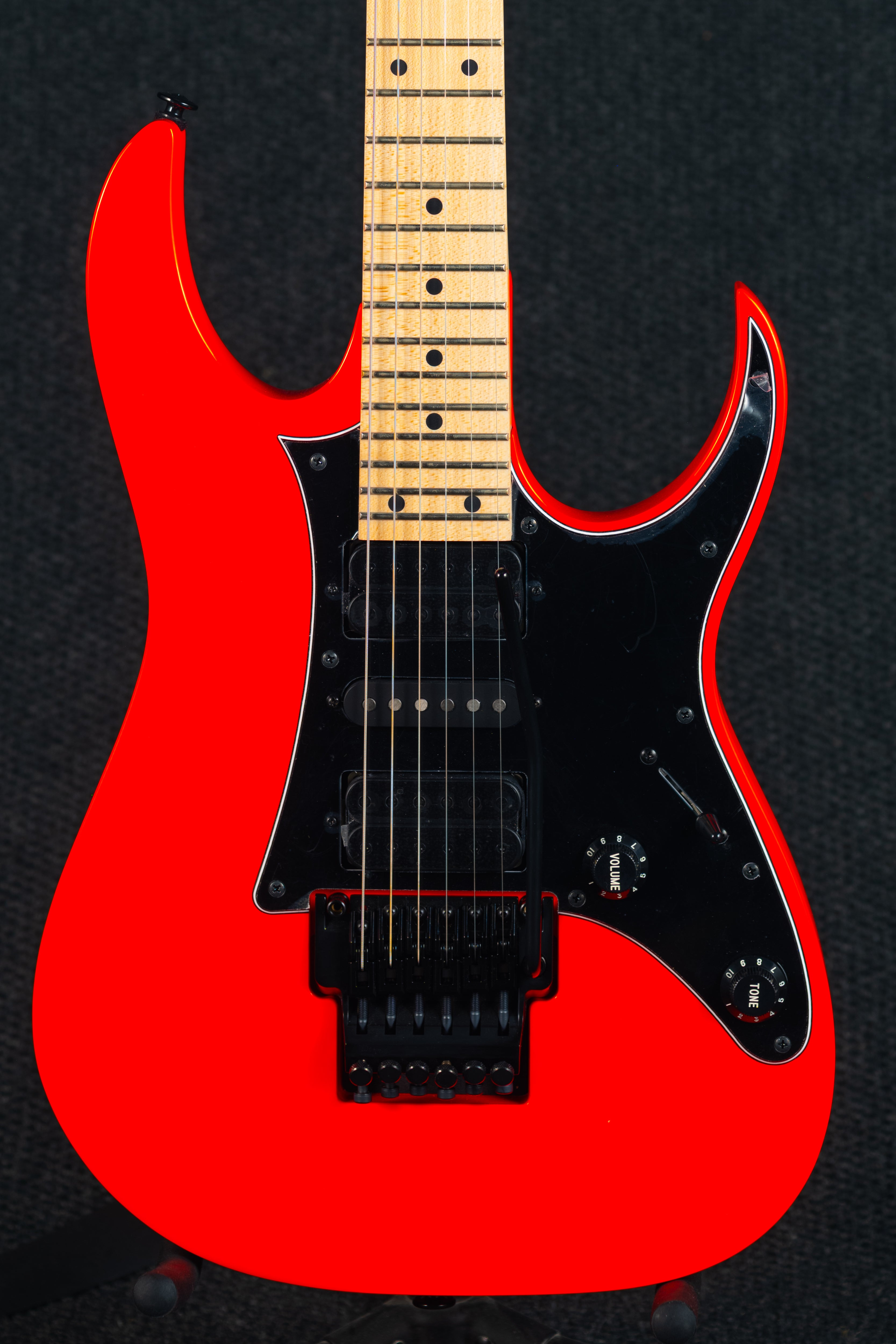 RG550RF - Road Flare Red