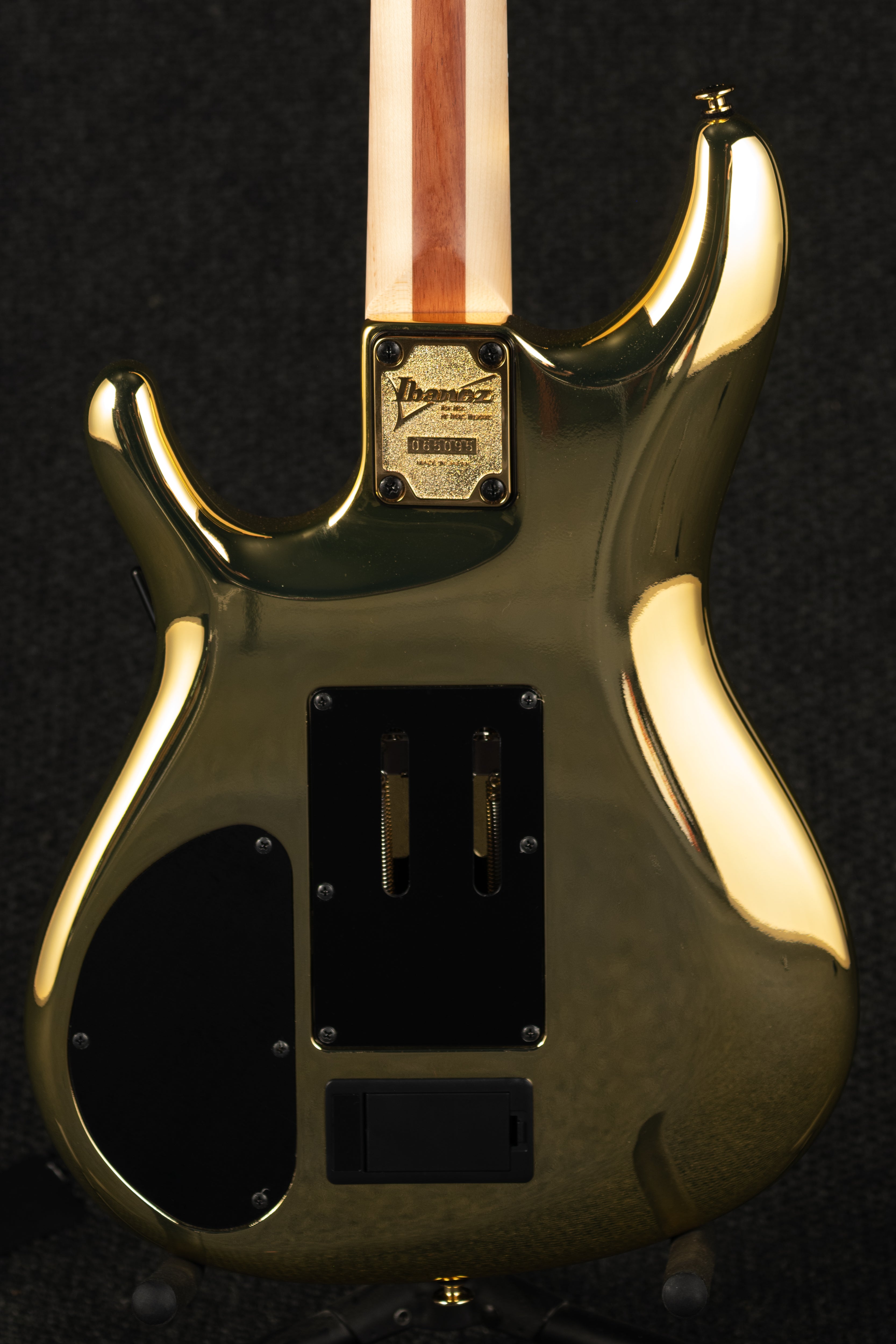 JS1 Satriani Signature - "Gold Boy"