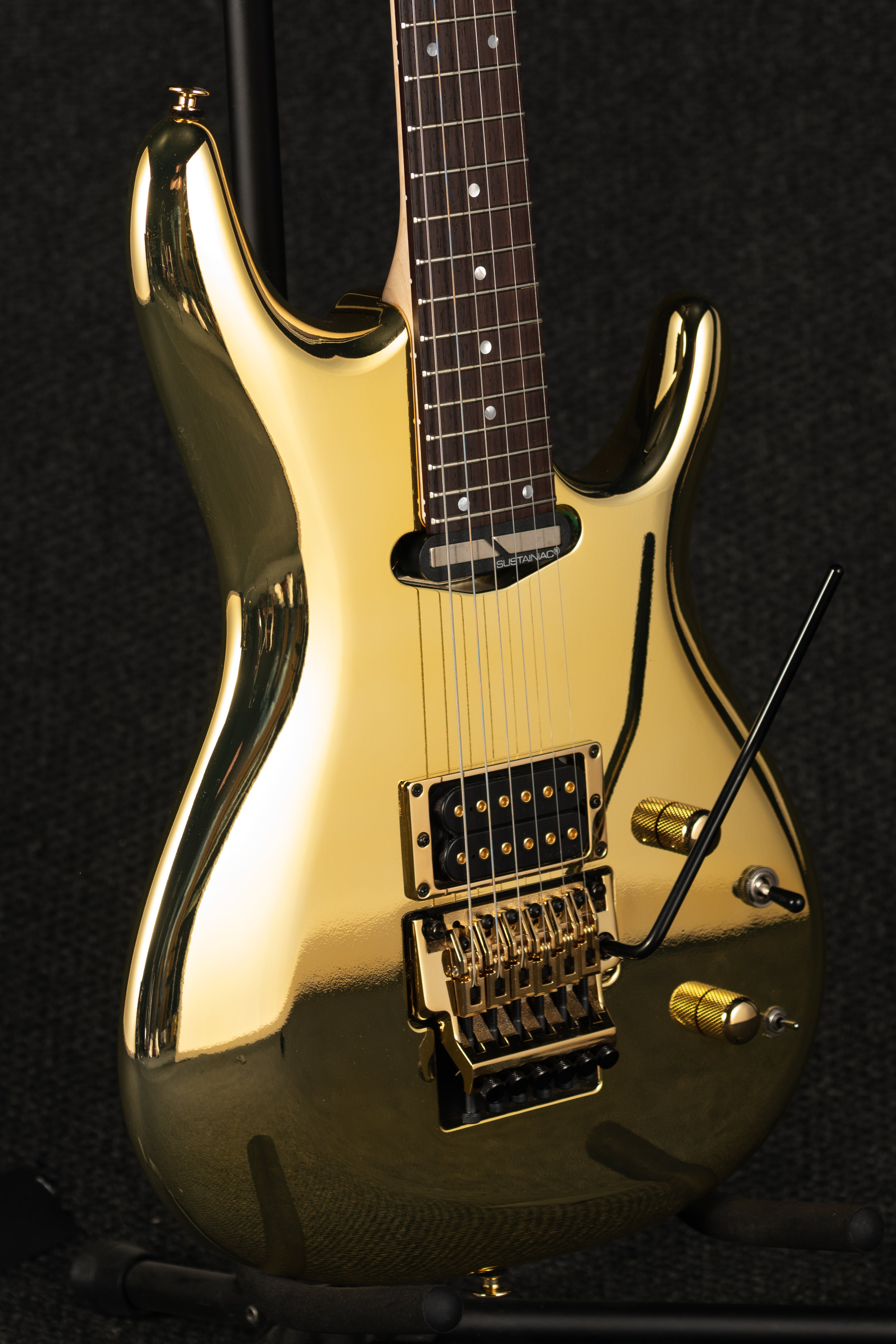 JS1 Satriani Signature - "Gold Boy"