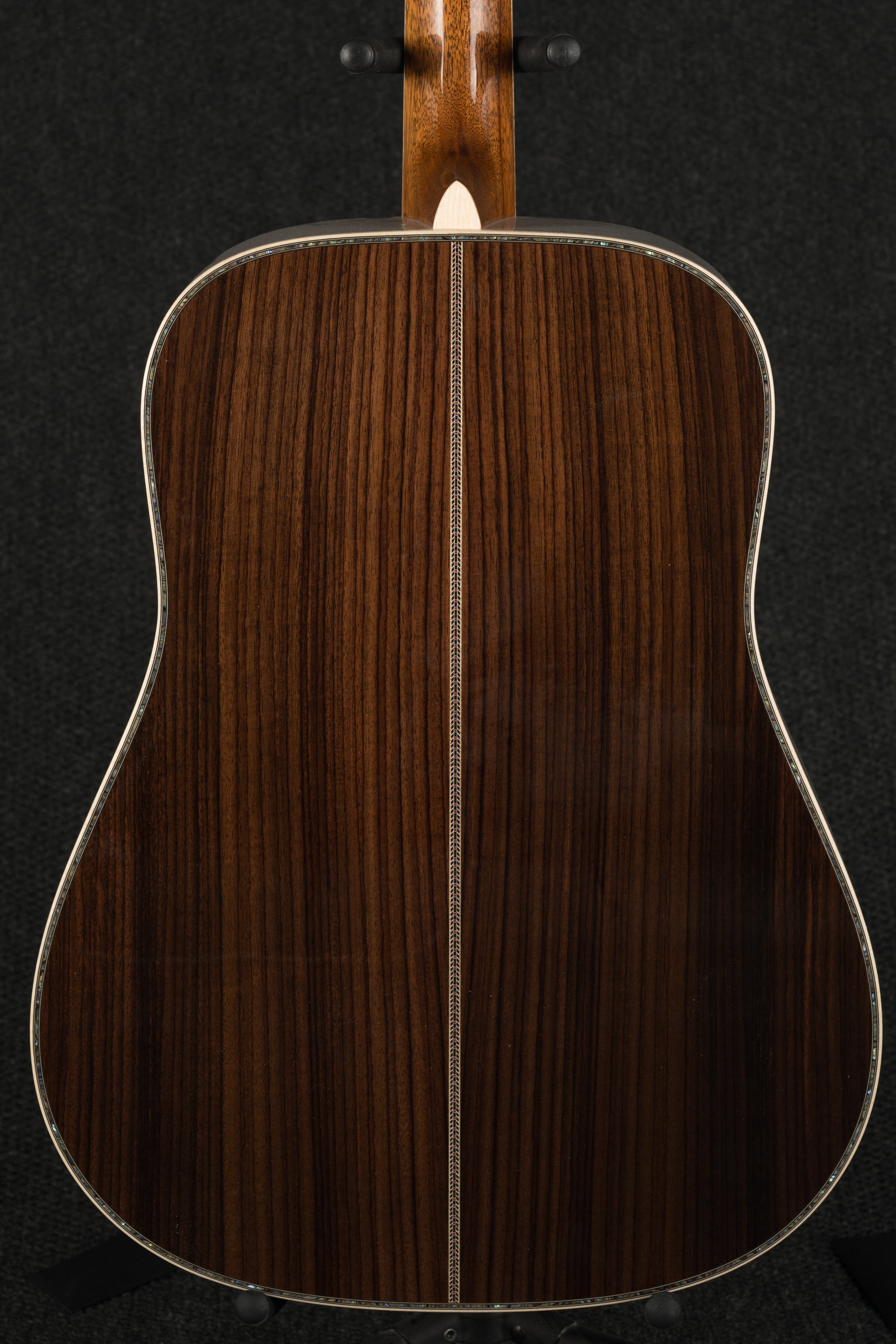 D45 Modern Deluxe