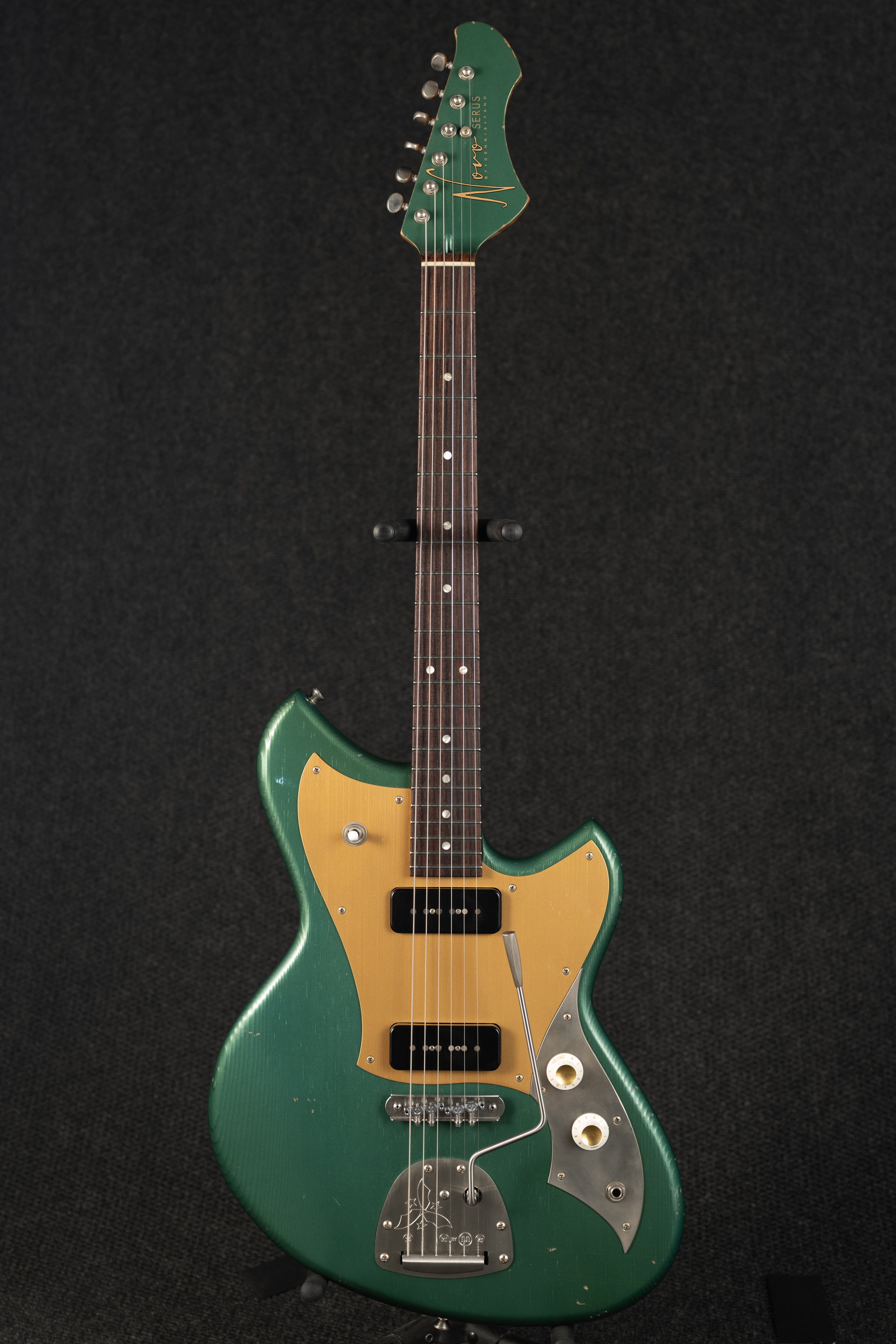 Serus J - Sherwood Green