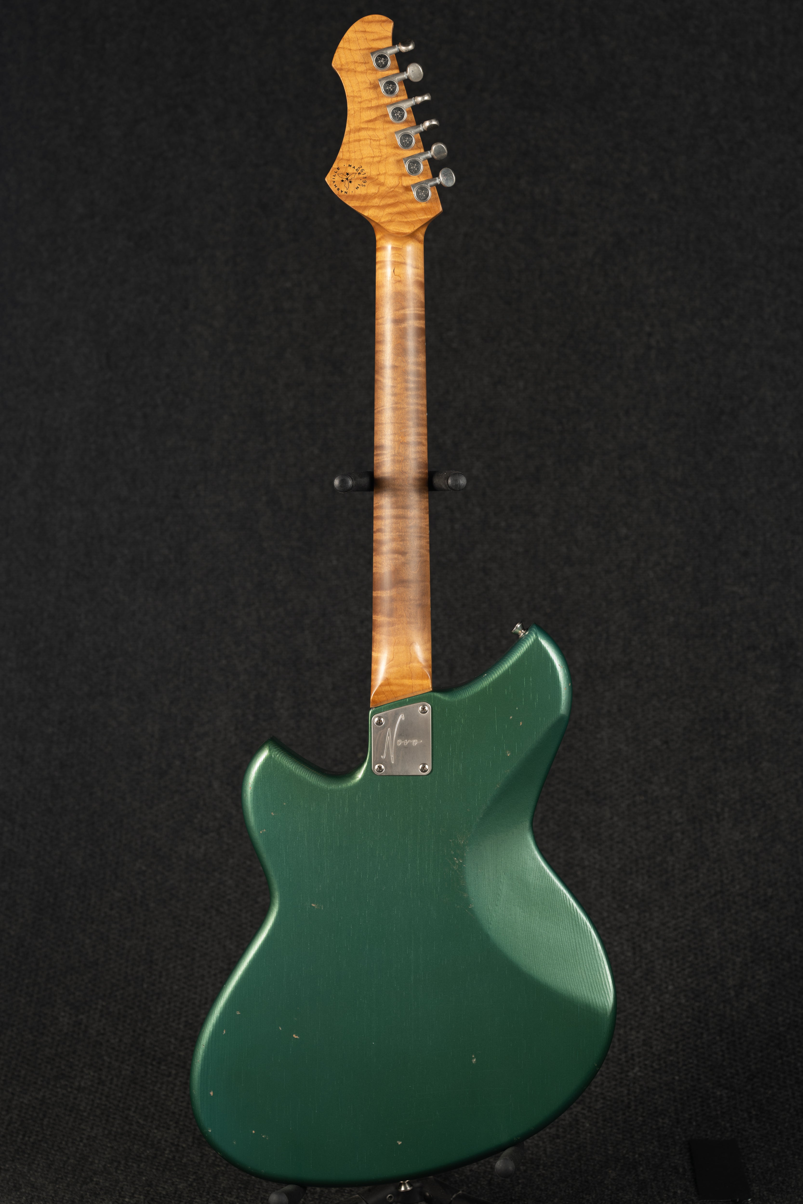 Serus J - Sherwood Green