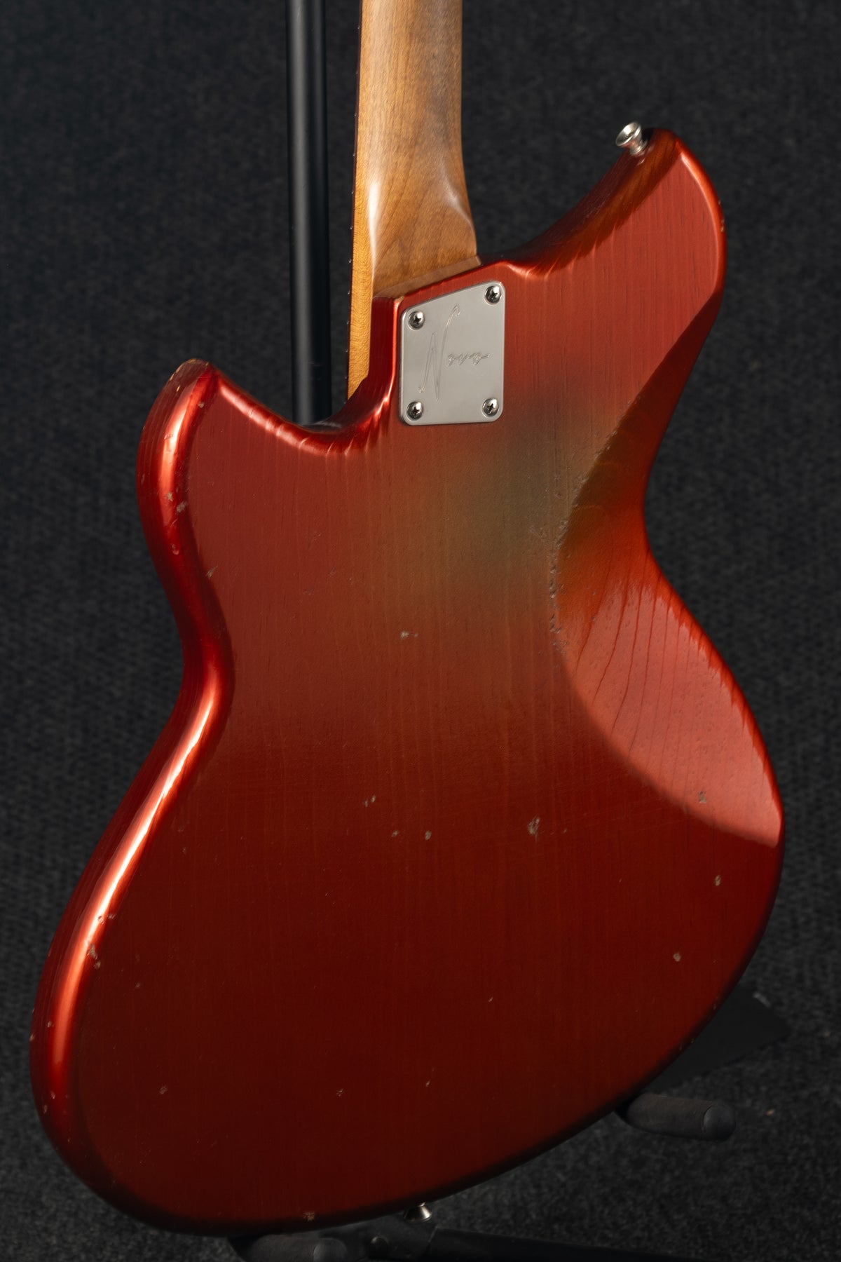 Serus J - Faded Sparkling Burgundy